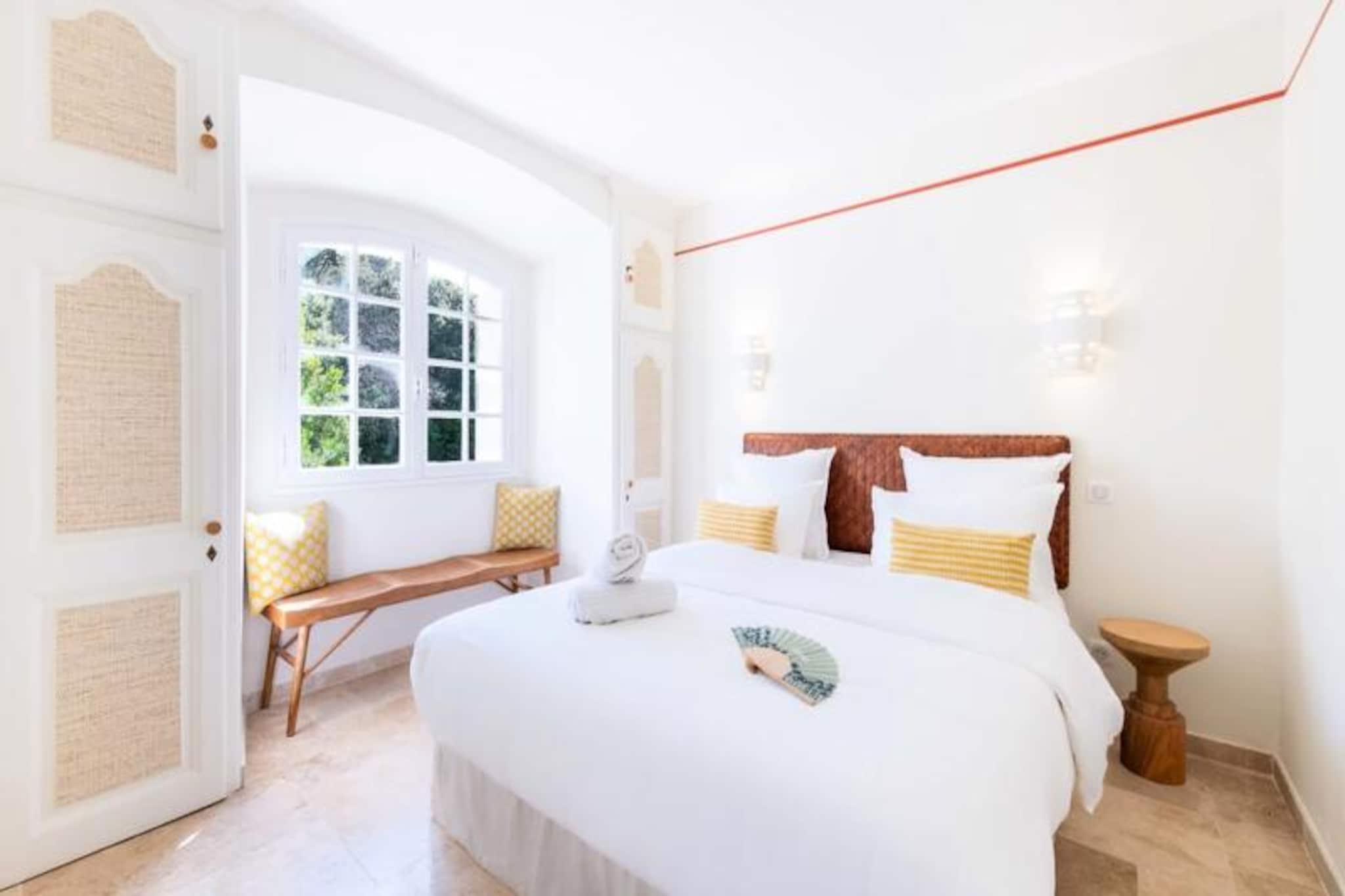 Résidence Villa 400m² Padel Piscine Volley-Non tagué