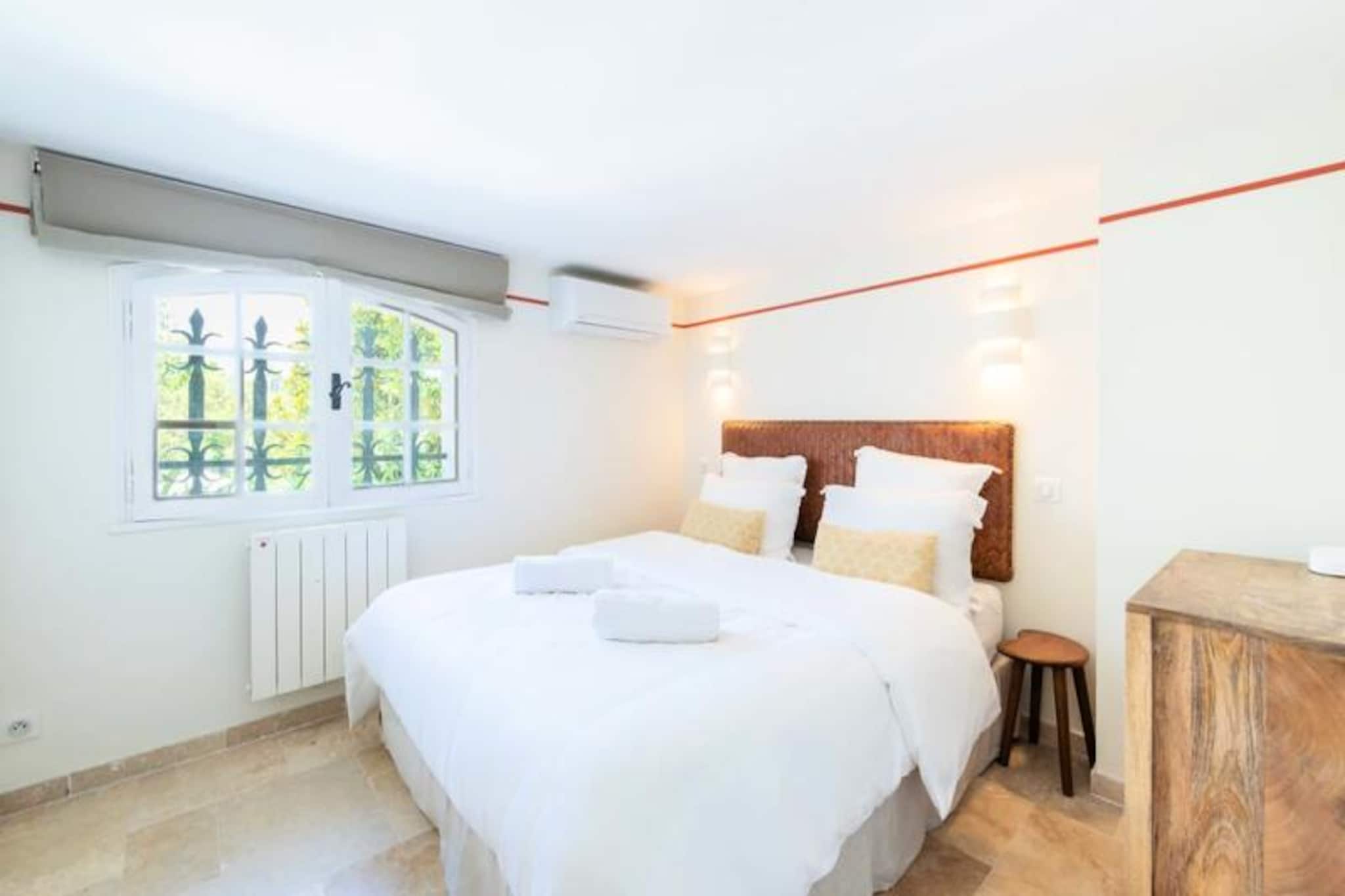 Résidence Villa 400m² Padel Piscine Volley-Non tagué