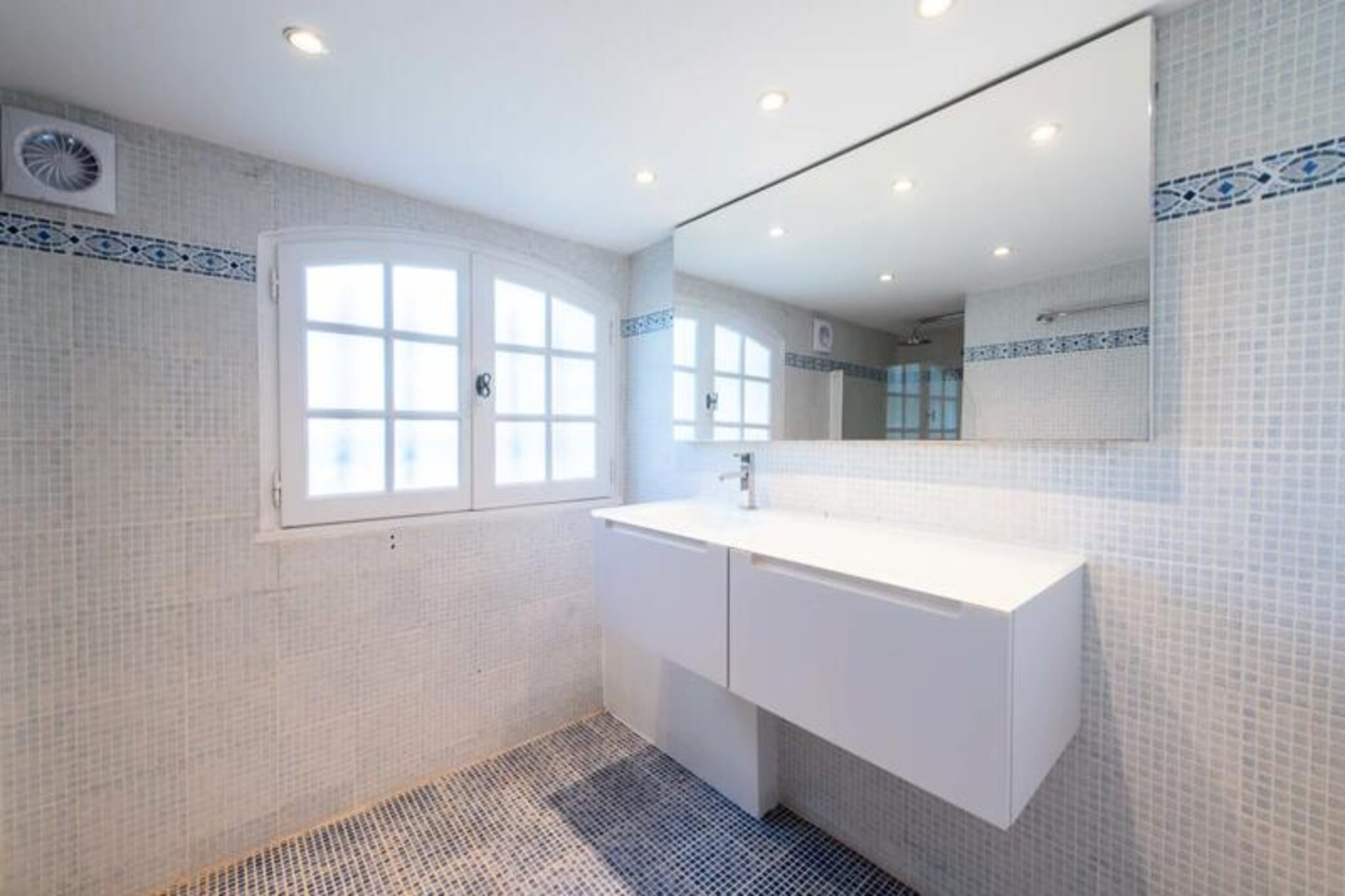 Résidence Villa 400m² Padel Piscine Volley-Non tagué