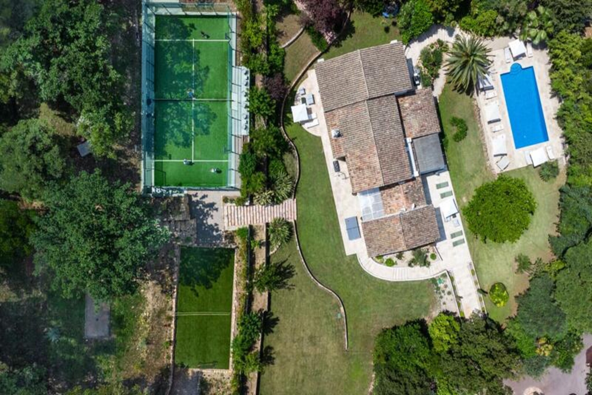 Résidence Villa 400m² Padel Piscine Volley-Non tagué