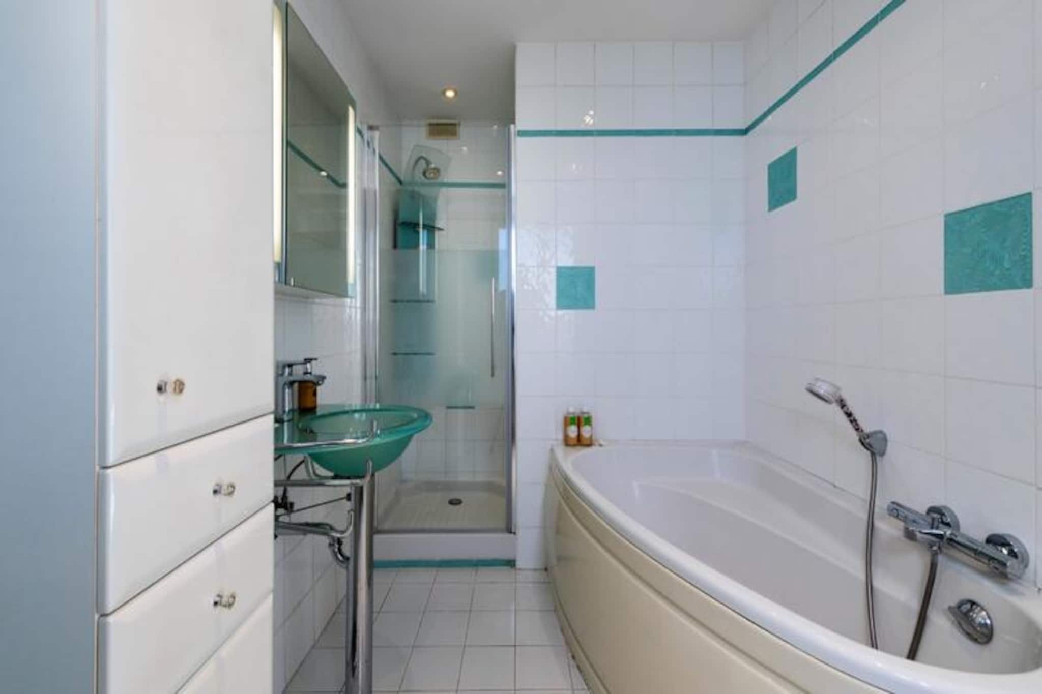 Résidence 4p Piscine Privée & Vue Mer-Niet-getagd