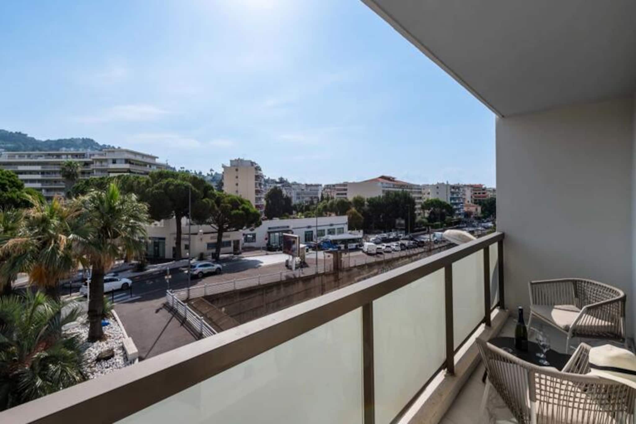 Step into the heart of Cannes and experience the perfect blend of coastal charm and urban sophistication. This bright and modern apartment, situated at the start of the iconic Rue d'Antibes, offers a serene retreat amidst the vibrant energy of the city. With the Mediterranean beaches of La Croisette just a short stroll away and the bustling shopping and dining scene at your doorstep, every moment here is infused with the glamour and allure of the French Riviera. Whether you're here for the famous Cannes Film Festival or a relaxing seaside escape, this apartment places you at the center of it all.
Inside, the apartment is thoughtfully designed to provide both comfort and style. The open-plan living area features a cozy sofa bed, smart TV, and a modular coffee table that doubles as a dining space, perfect for unwinding after a day of exploration. The sleek, fully equipped kitchen invites you to prepare meals with ease, while the small terrace offers a charming spot to enjoy your morning coffee with views of the city rooftops and the lively roundabout below. The bedroom, complete with a plush queen-size bed, smart TV, and wardrobe, opens onto a private balcony overlooking a quiet courtyard, creating a peaceful haven for restful nights. A modern shower room and separate toilet add to the apartment's convenience.
Beyond the apartment, Cannes awaits. Stroll along La Croisette, where luxury hotels and beachside restaurants line the promenade, or explore the historic charm of Le Suquet, the old town with its cobbled streets and panoramic views. The Palais des Festivals, home to world-renowned events, is just an 8-minute walk away, while the Gambetta Market offers a taste of local life with fresh produce and regional specialties. For a touch of adventure, hop on a boat at the nearby port to discover the tranquil beauty of the Lérins Islands.
Whether you're seeking culture, relaxation, or the excitement of city life, this apartment is your ideal base for an unforgettable stay in Cannes. Let the magic of the French Riviera captivate you as you explore its treasures from this perfectly located pied-à-terre.