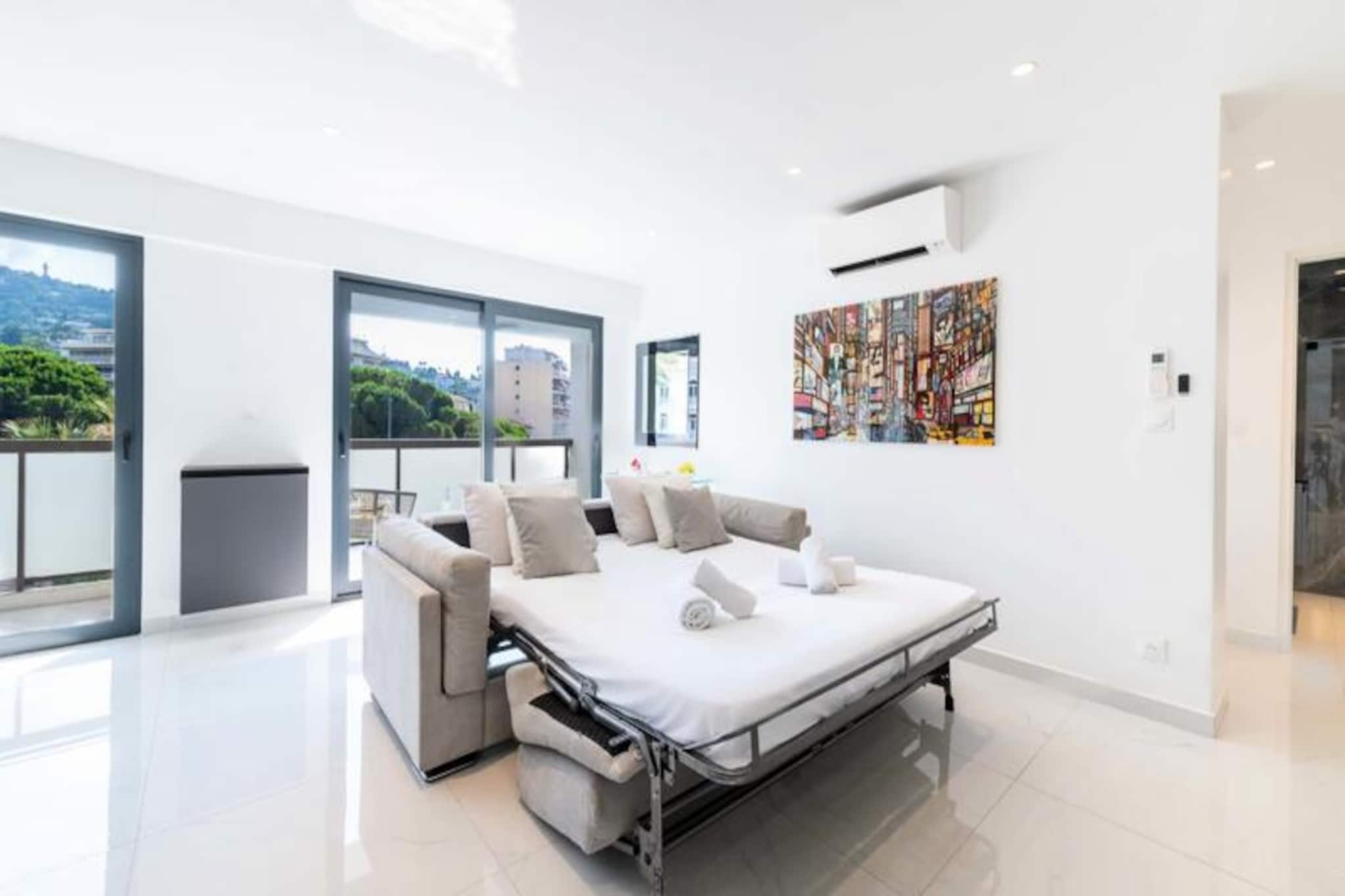 Résidence 2p Traversant, Centre Cannes, Rue D’antibes-Niet-getagd