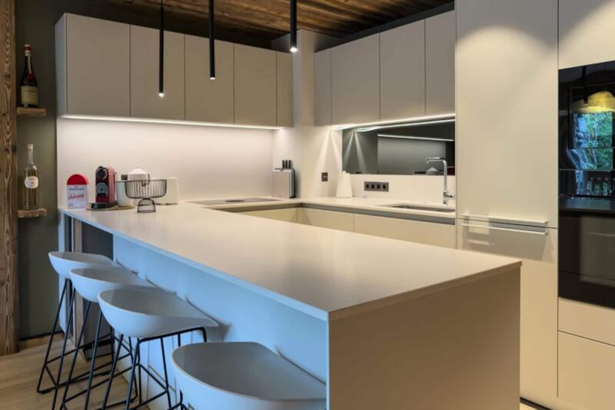 Fleur Des Alpes 102-Niet-getagd