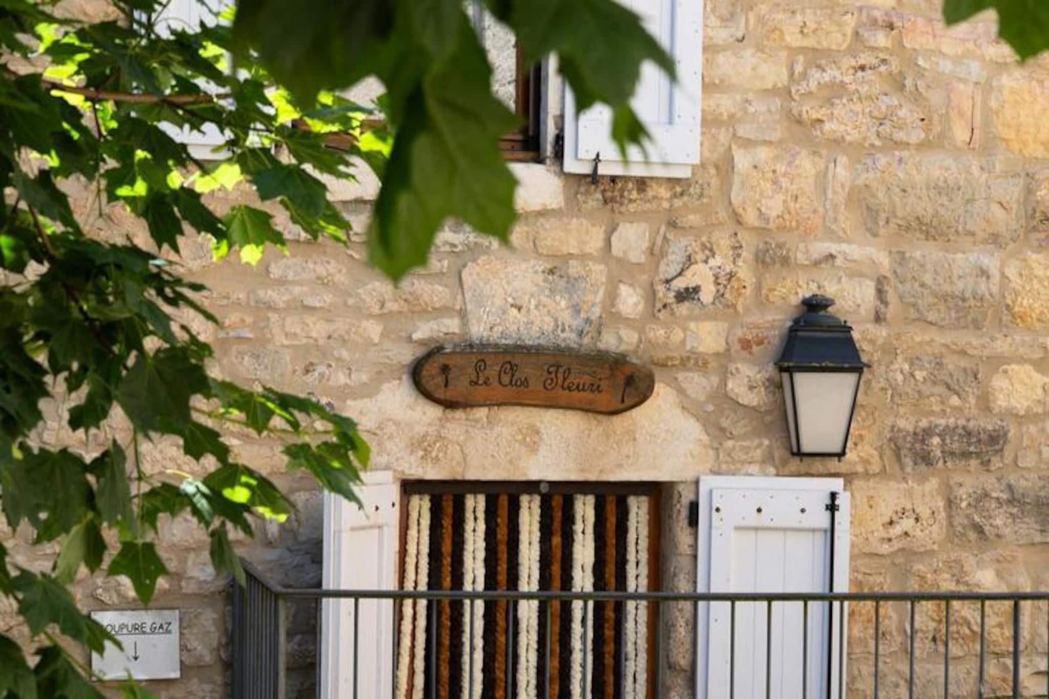 Gîte Le clos fleuri 4 personnes du couvent-Untagged