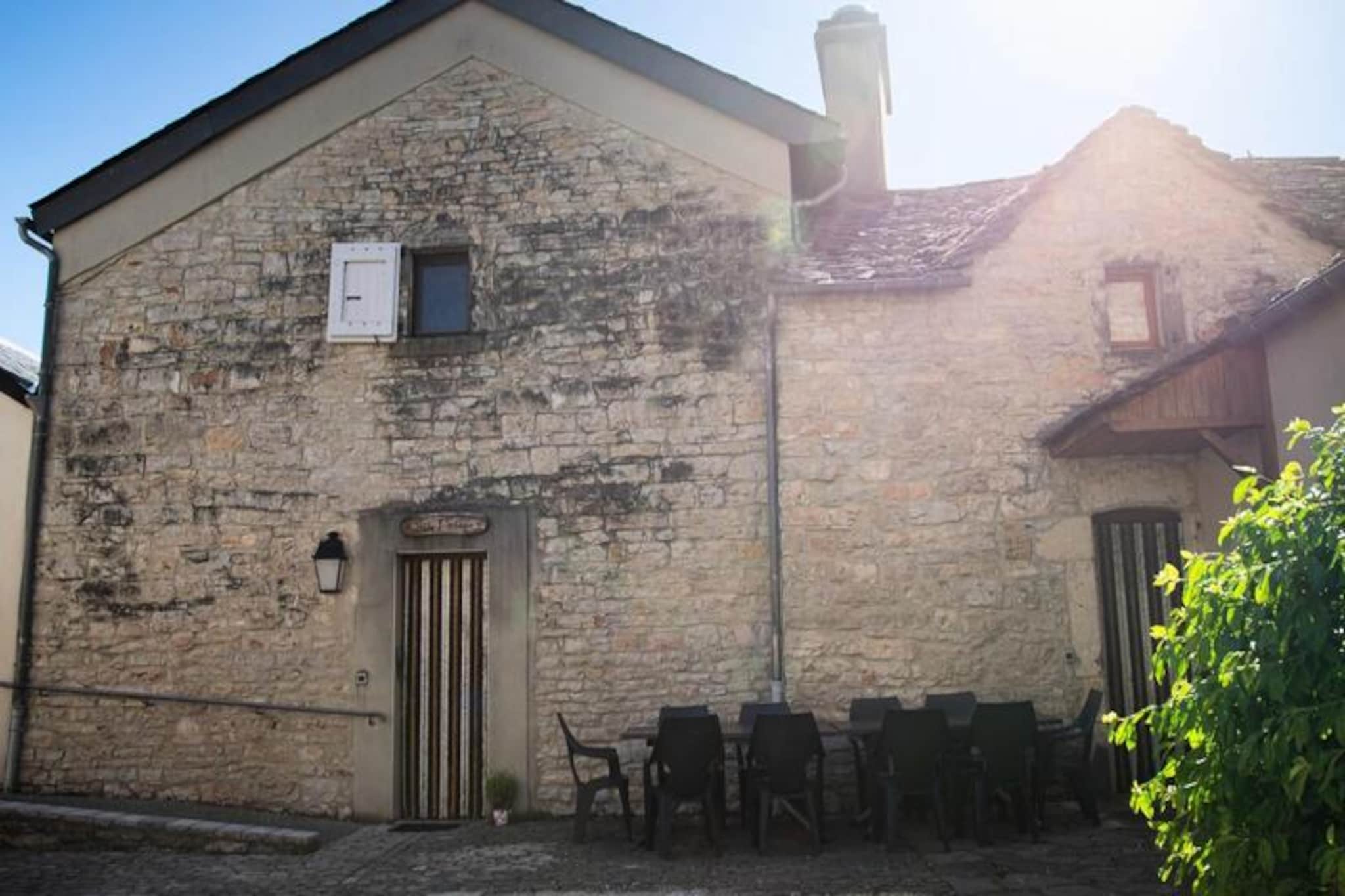 Gîte L'etape 11 personnes du couvent-Niet-getagd