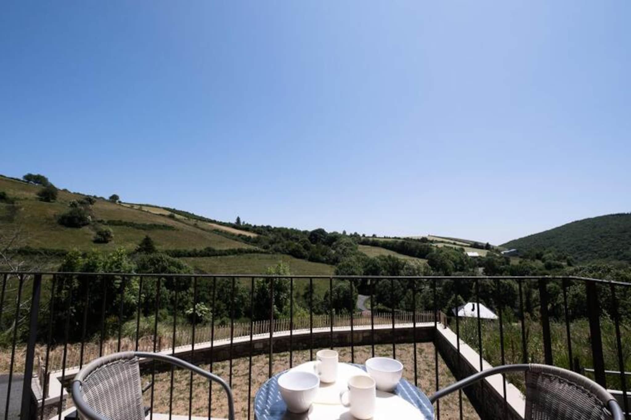 Cottage in Les Salces with Shared Pool