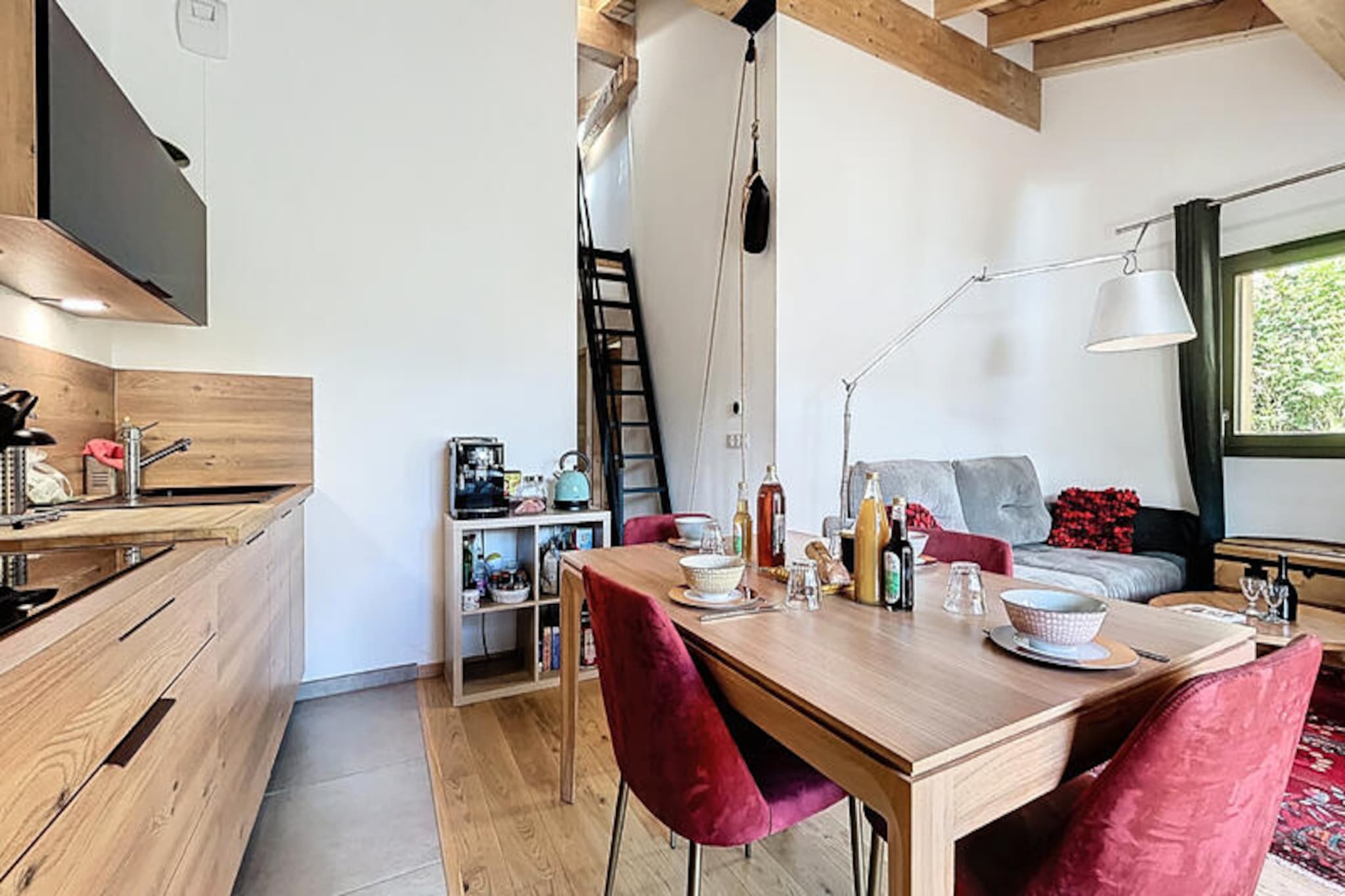 In the picturesque alpine village of Les Gets, this charming 2-bedroom apartment offers a perfect blend of modern comfort and mountain charm, just a short stroll from the vibrant village center. Surrounded by breathtaking scenery, it provides an inviting retreat for up to four guests, whether you're seeking winter adventures or summer serenity in the French Alps. From the moment you arrive, you'll feel the welcoming ambiance of this thoughtfully designed space.
The apartment spans 53 m² and is part of a newly constructed building, ensuring a fresh and contemporary feel. The main living area is bathed in natural light, featuring a cozy lounge with plush sofas and a flat-screen TV, ideal for relaxing after a day on the slopes or hiking trails. The open-plan kitchen is fully equipped with modern appliances, including an oven, stovetop, refrigerator, and dishwasher, making meal preparation a breeze. Enjoy your culinary creations in the adjacent dining area or step out onto the balcony to take in the stunning mountain views. The sleek bathroom boasts a walk-in shower, adding a touch of luxury to your stay. A private ski locker and parking space enhance the convenience of this alpine retreat.
Situated just steps from the heart of Les Gets, you'll have easy access to charming shops, cozy cafés, and local restaurants. The nearby ski lifts make it effortless to explore the renowned Portes du Soleil ski area in winter, while summer invites you to discover hiking trails, mountain biking routes, and lush alpine meadows. Whether you're here for an active holiday or a peaceful escape, this apartment offers the perfect base to experience the magic of Les Gets in every season.
Choose this delightful property for your next getaway and create unforgettable memories in the enchanting French Alps.