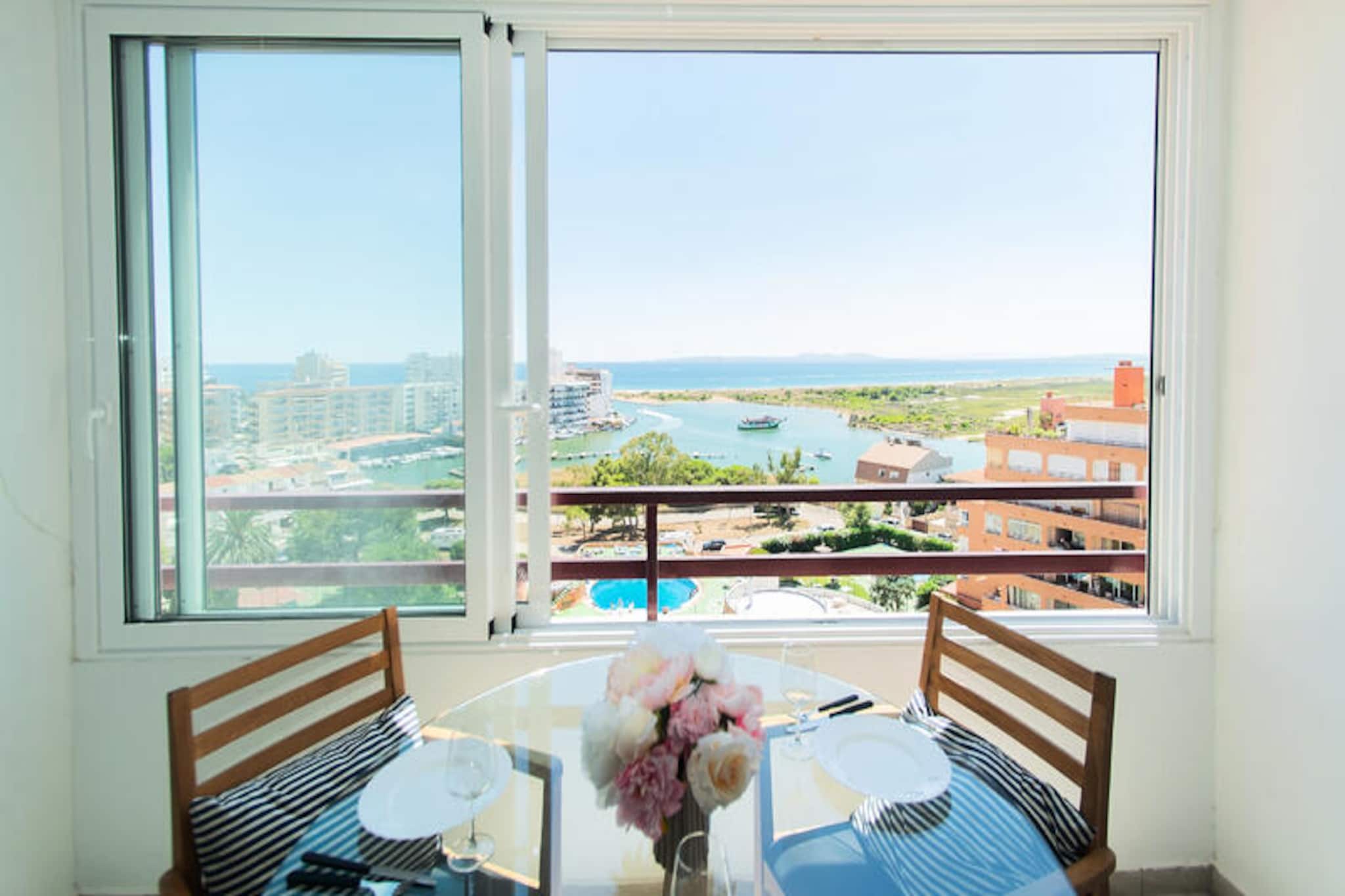 Studio à Roses-Nicht zugeordnet