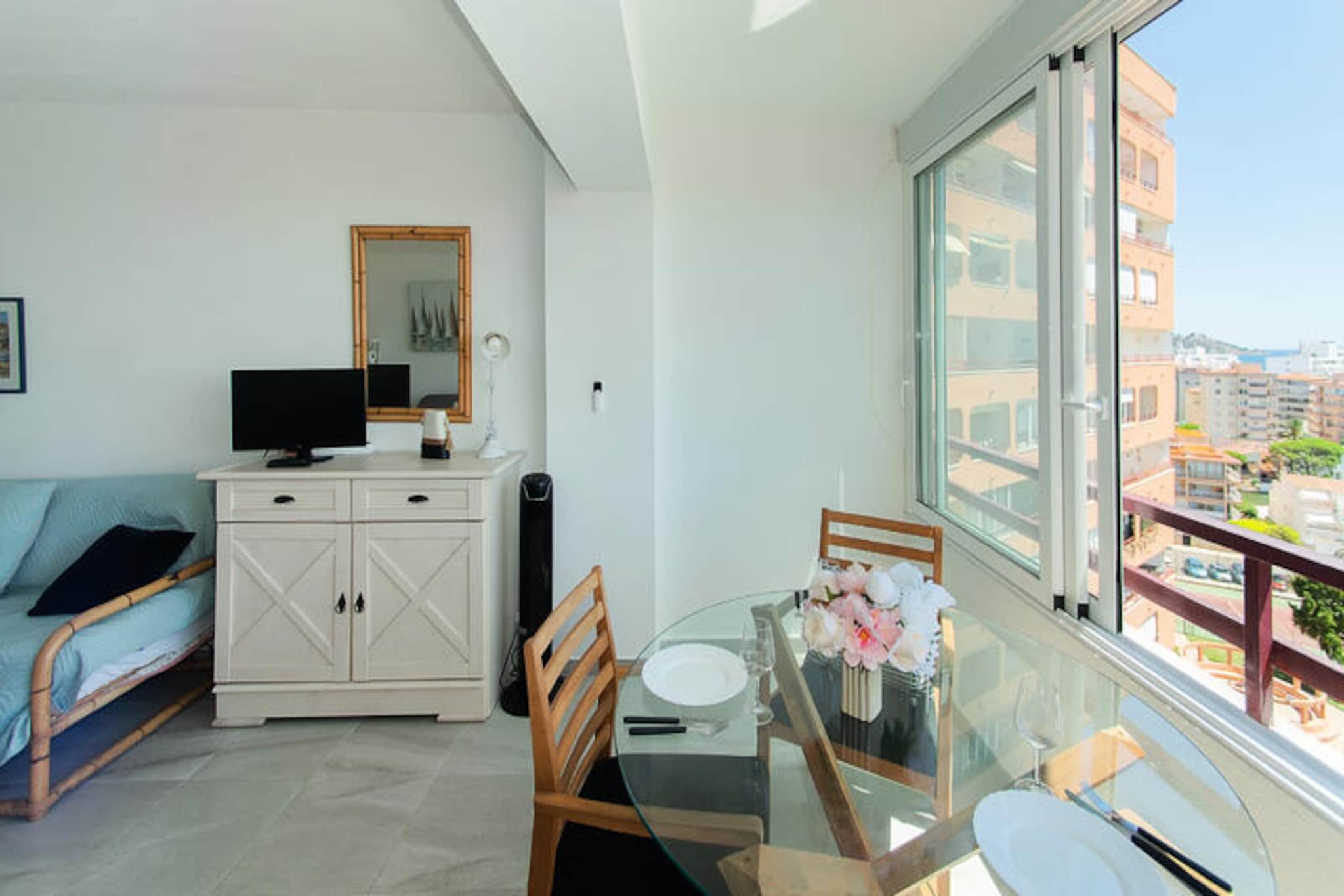 Studio à Roses-Nicht zugeordnet