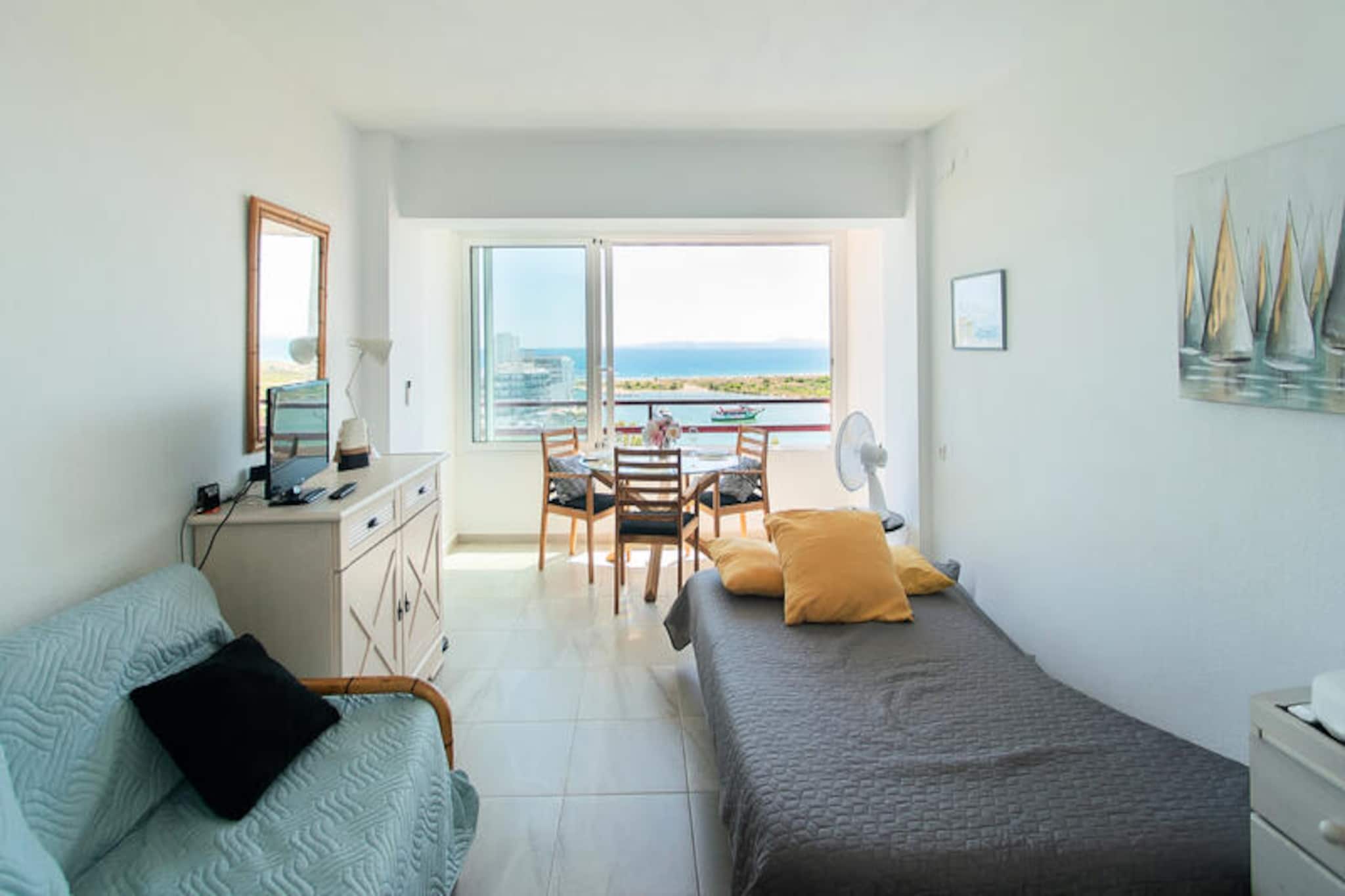 Studio à Roses-Nicht zugeordnet