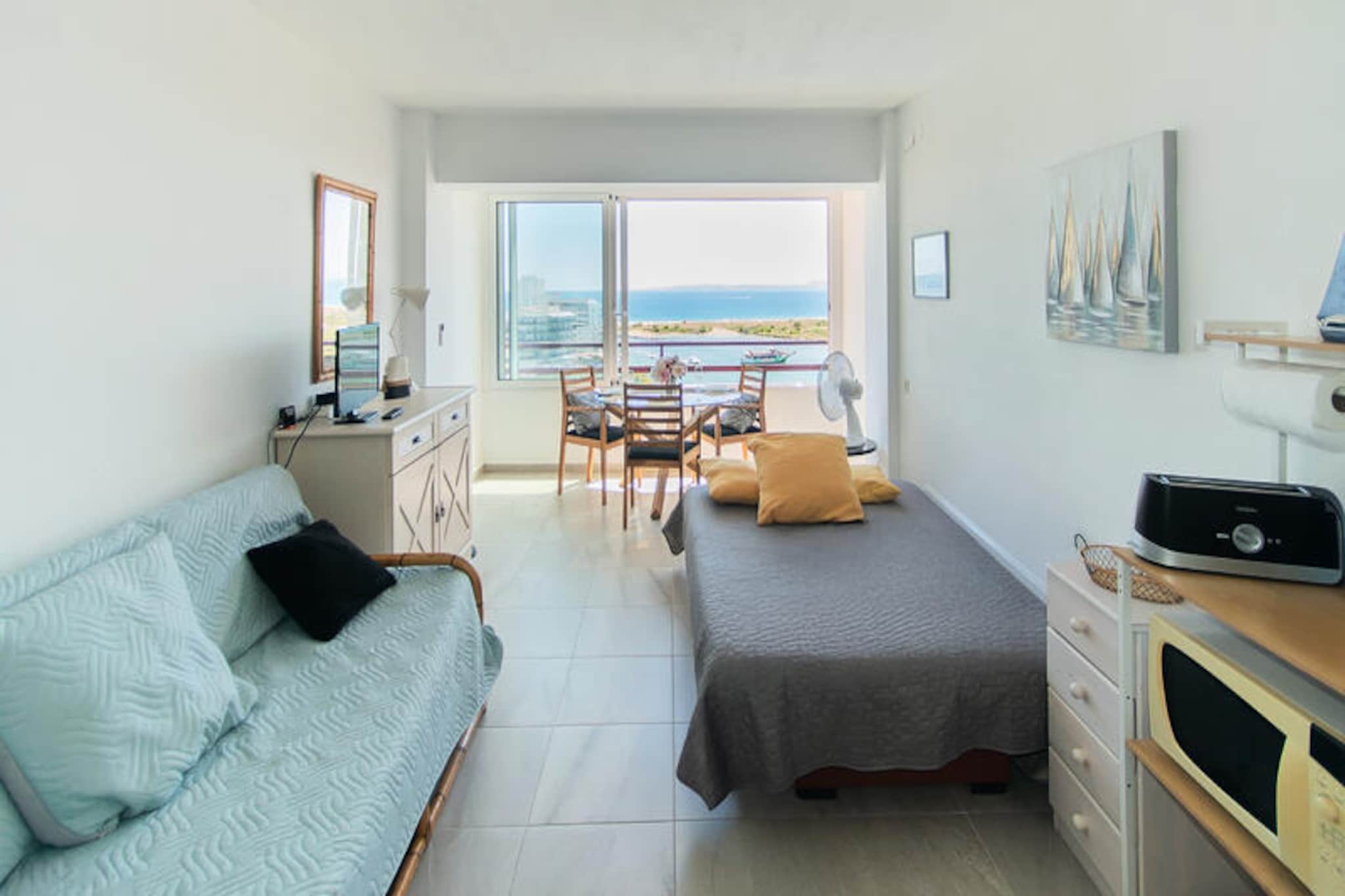 Studio à Roses-Nicht zugeordnet