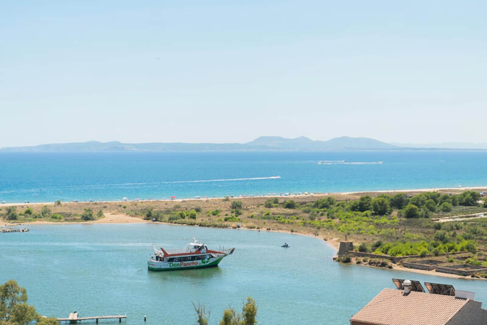 Studio à Roses-Nicht zugeordnet