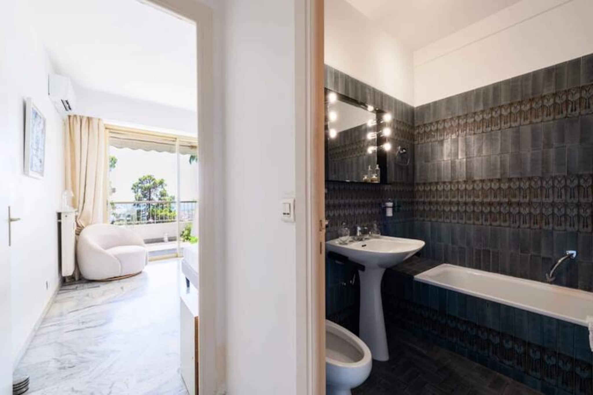 Résidence Spacieux 2p Vue Mer – Résidence Avec Piscine, Cannes-Niet-getagd