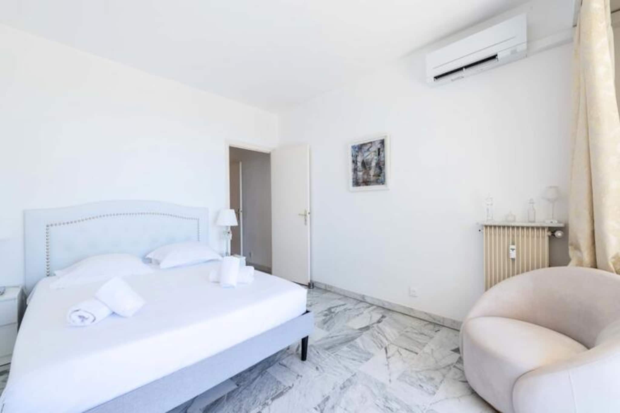 Résidence Spacieux 2p Vue Mer – Résidence Avec Piscine, Cannes-Niet-getagd