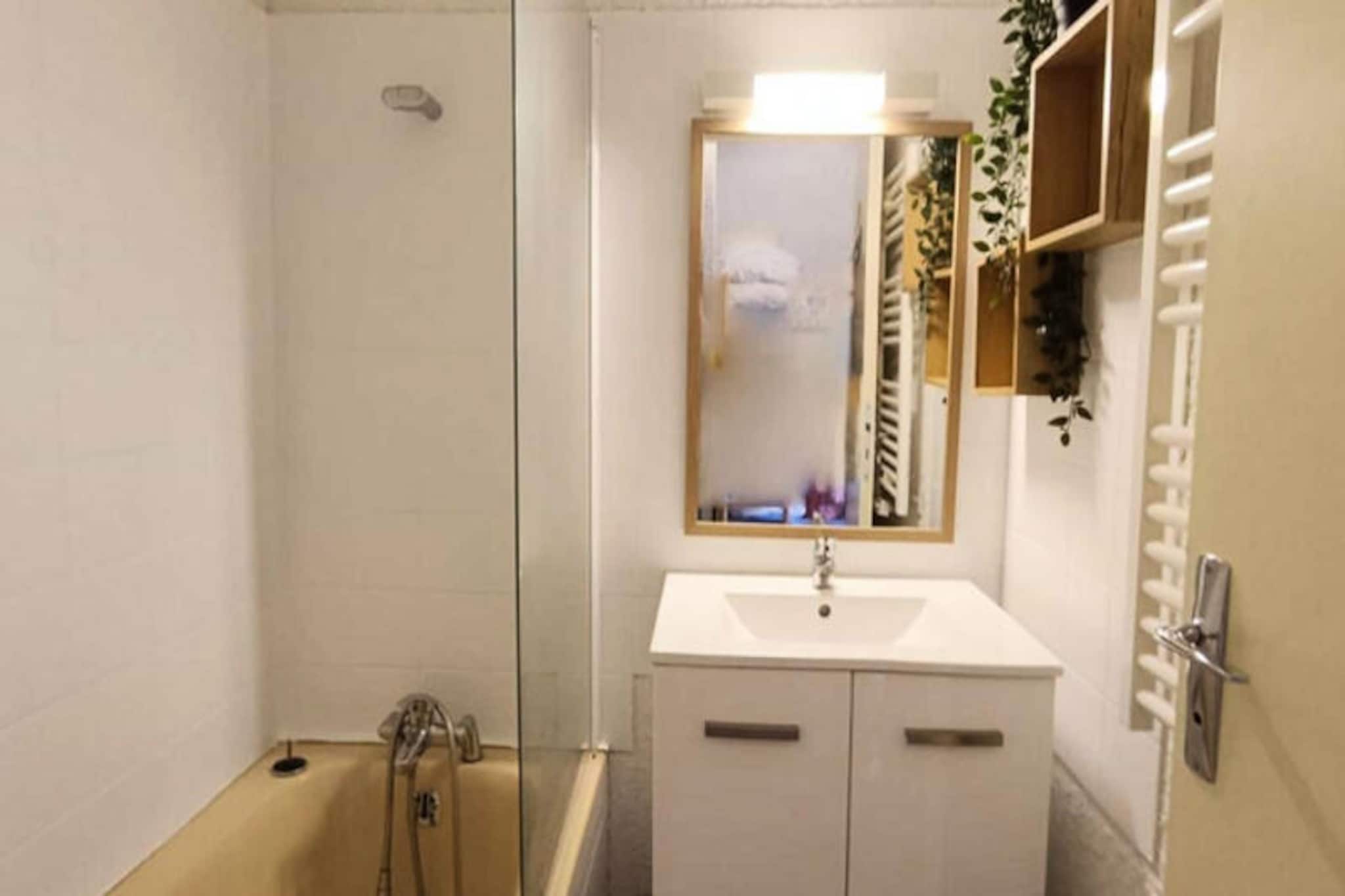 Apartment in Village Center by Ski Slopes