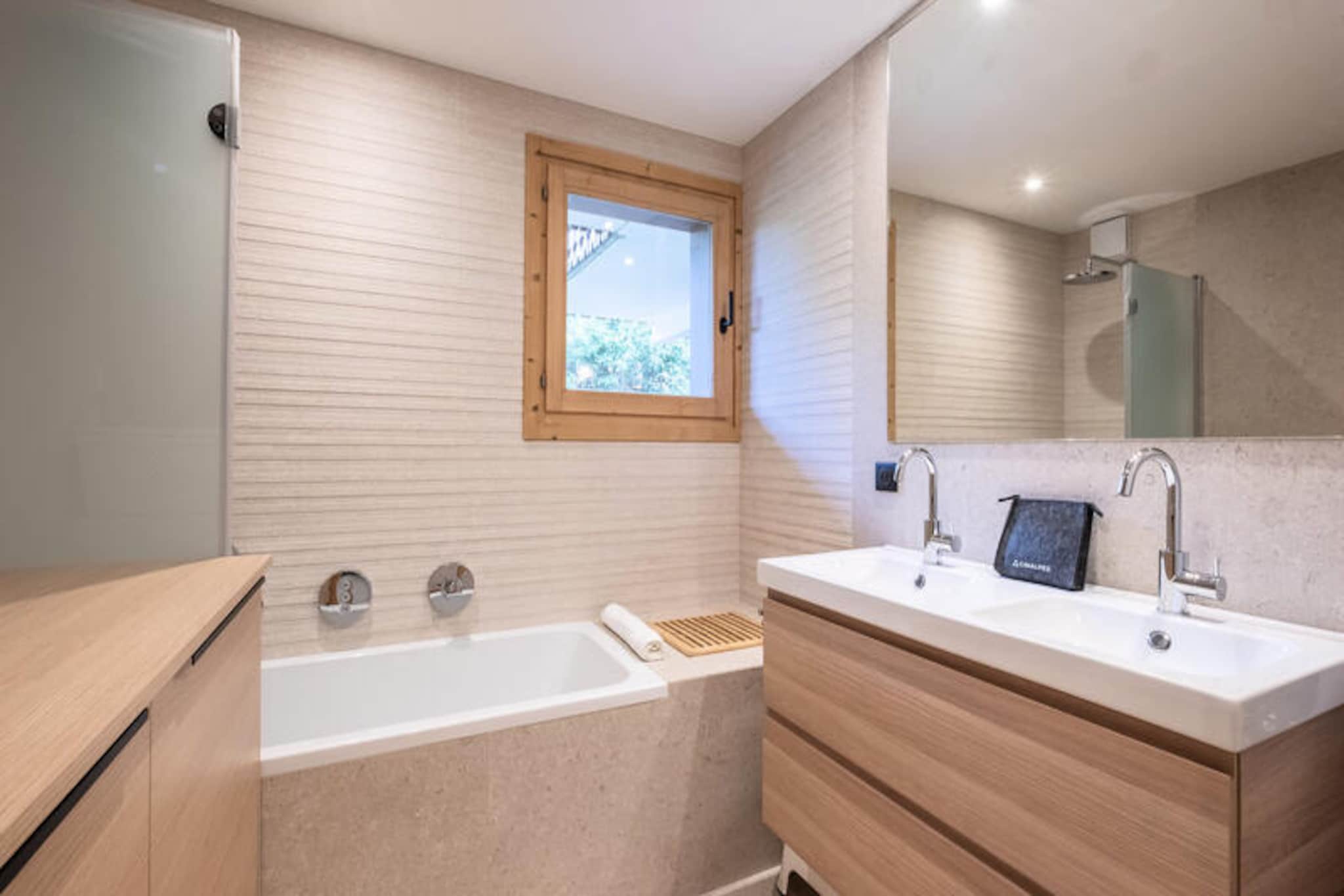 Résidence Ours Brun-Niet-getagd