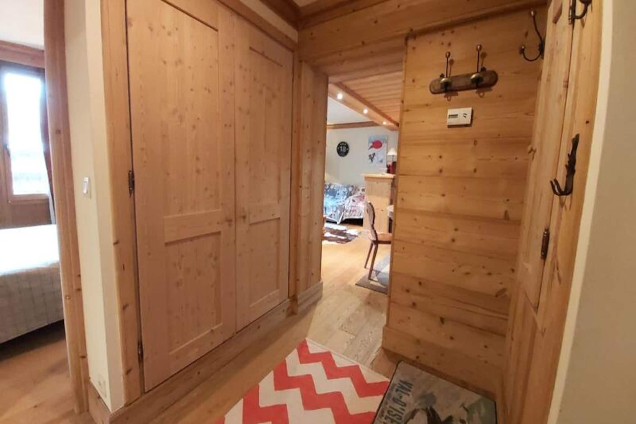 2 rooms right next to the slopes