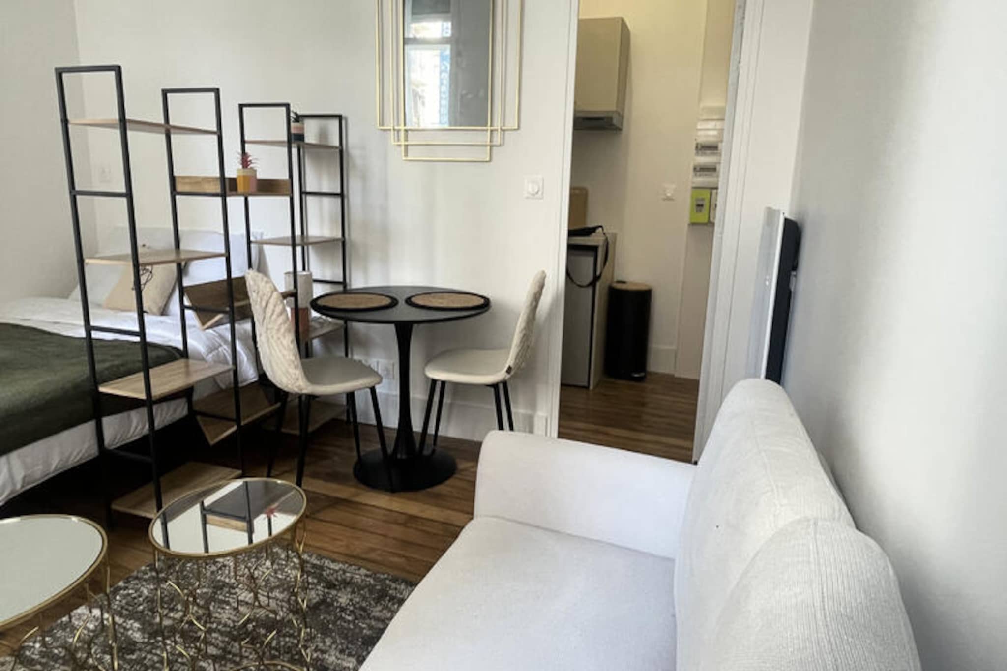 Studio à Toulouse-Untagged