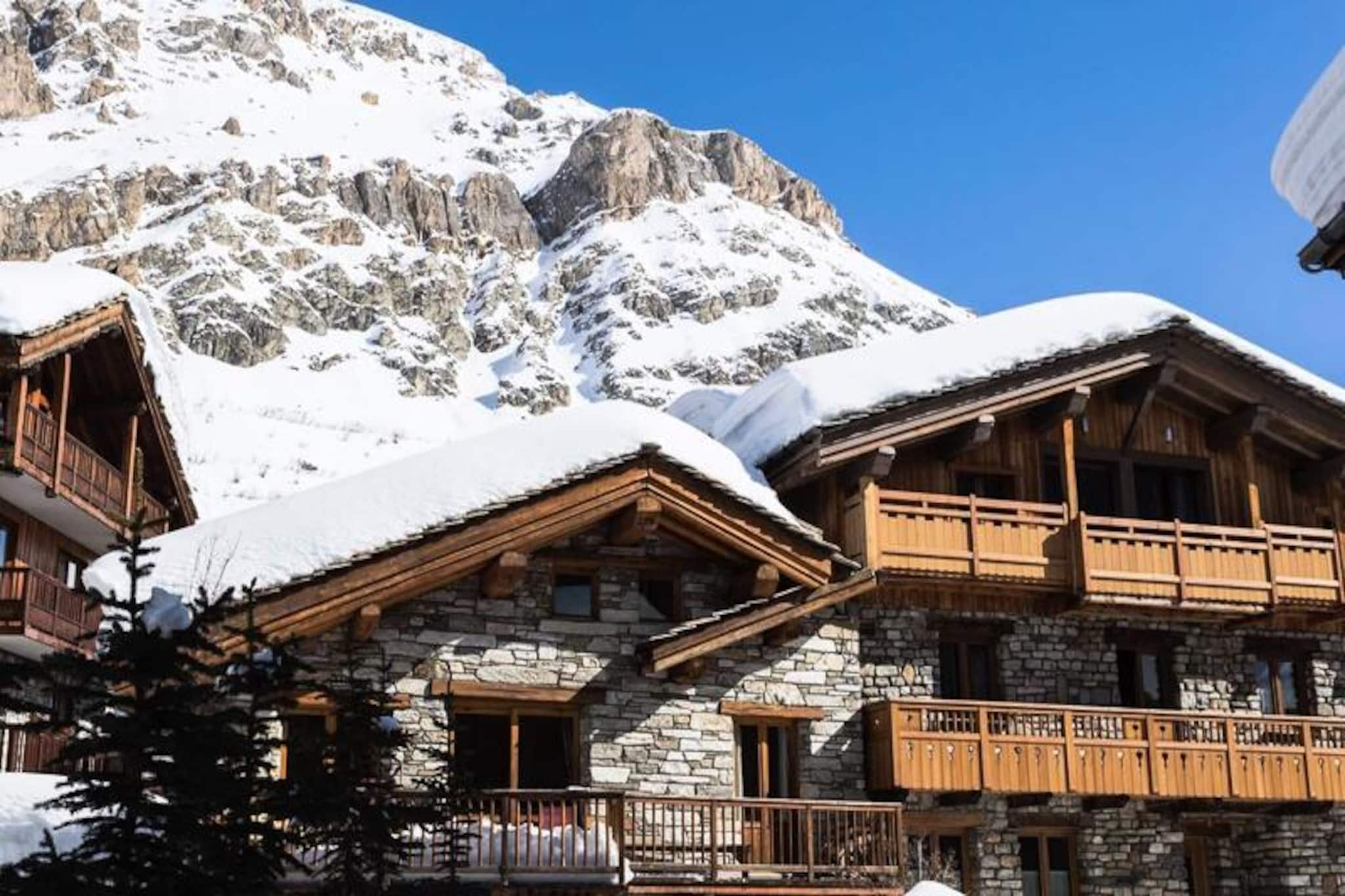 Spacious chalet in the Old Village, duplex