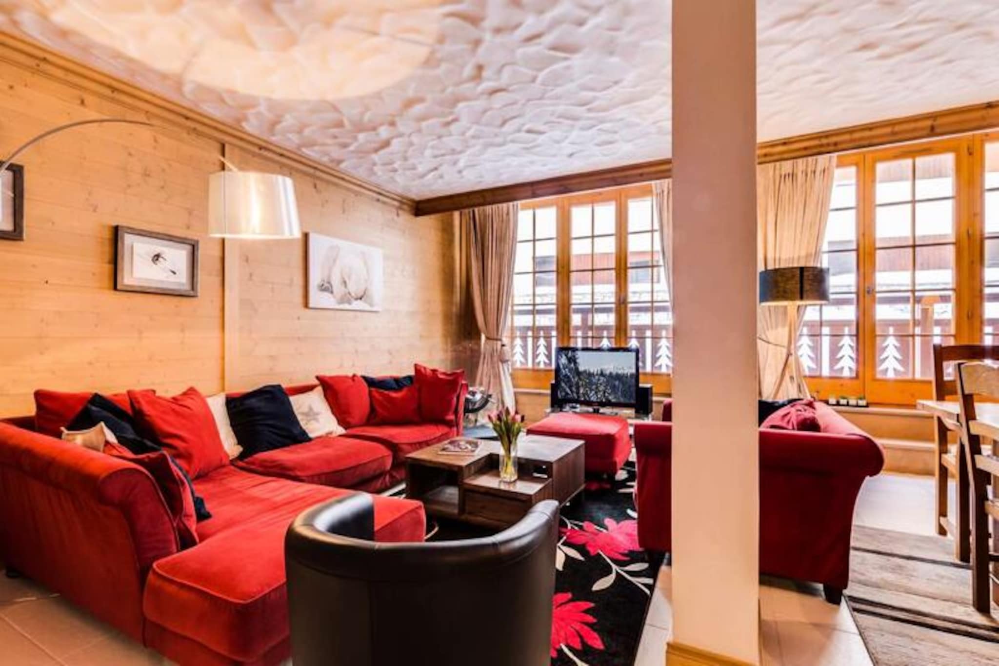 Spacious apartment in the center of the resort