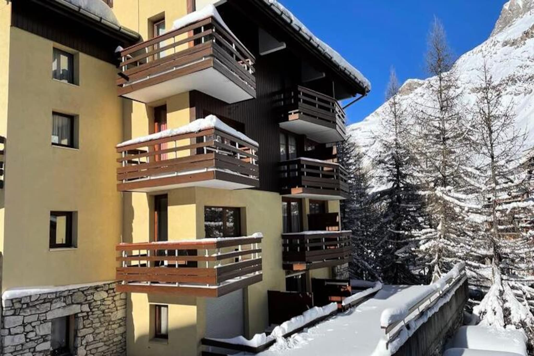 Apartment in Val d'Isère near Ski Lifts
