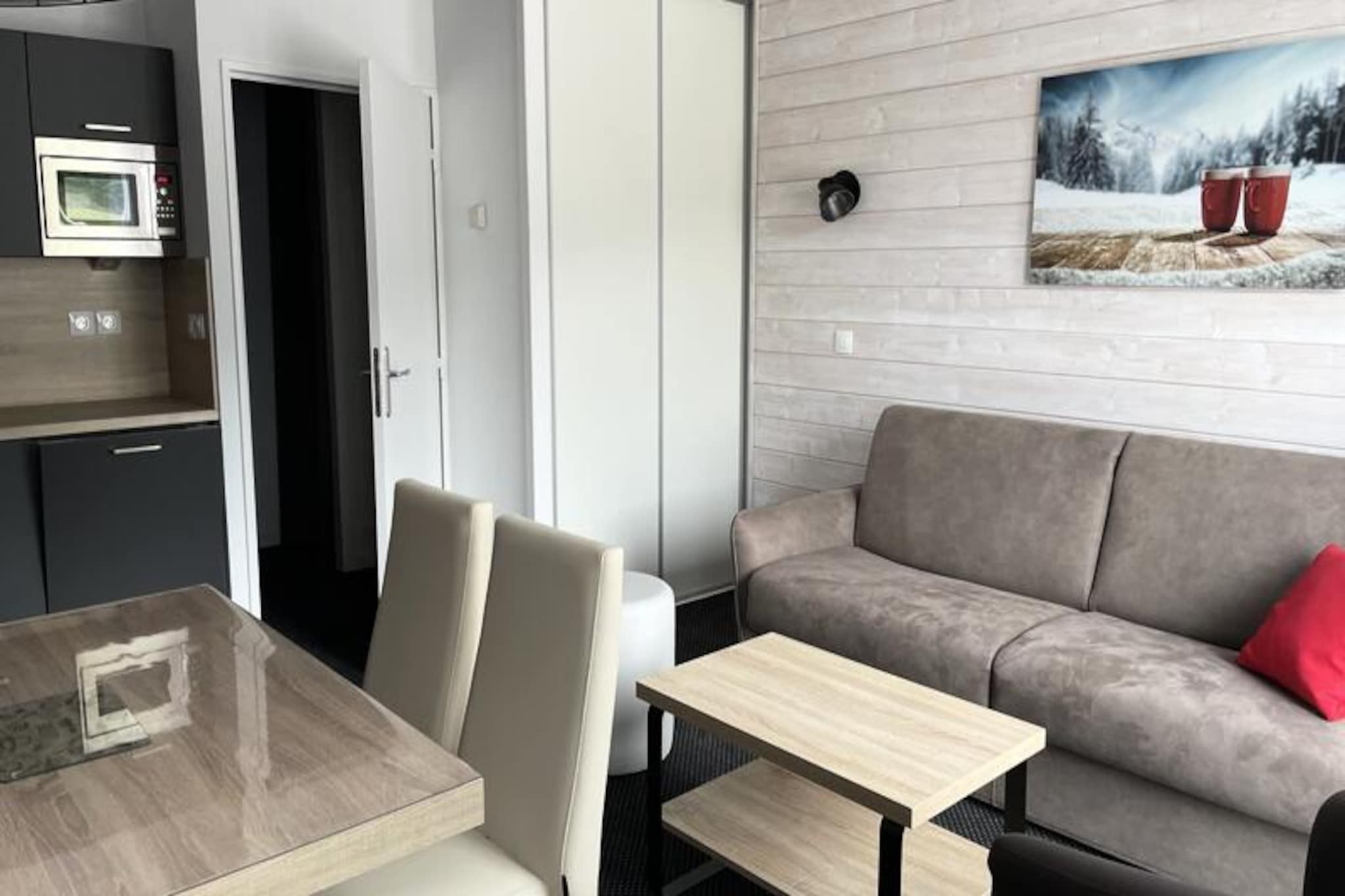 Studio for 4 people