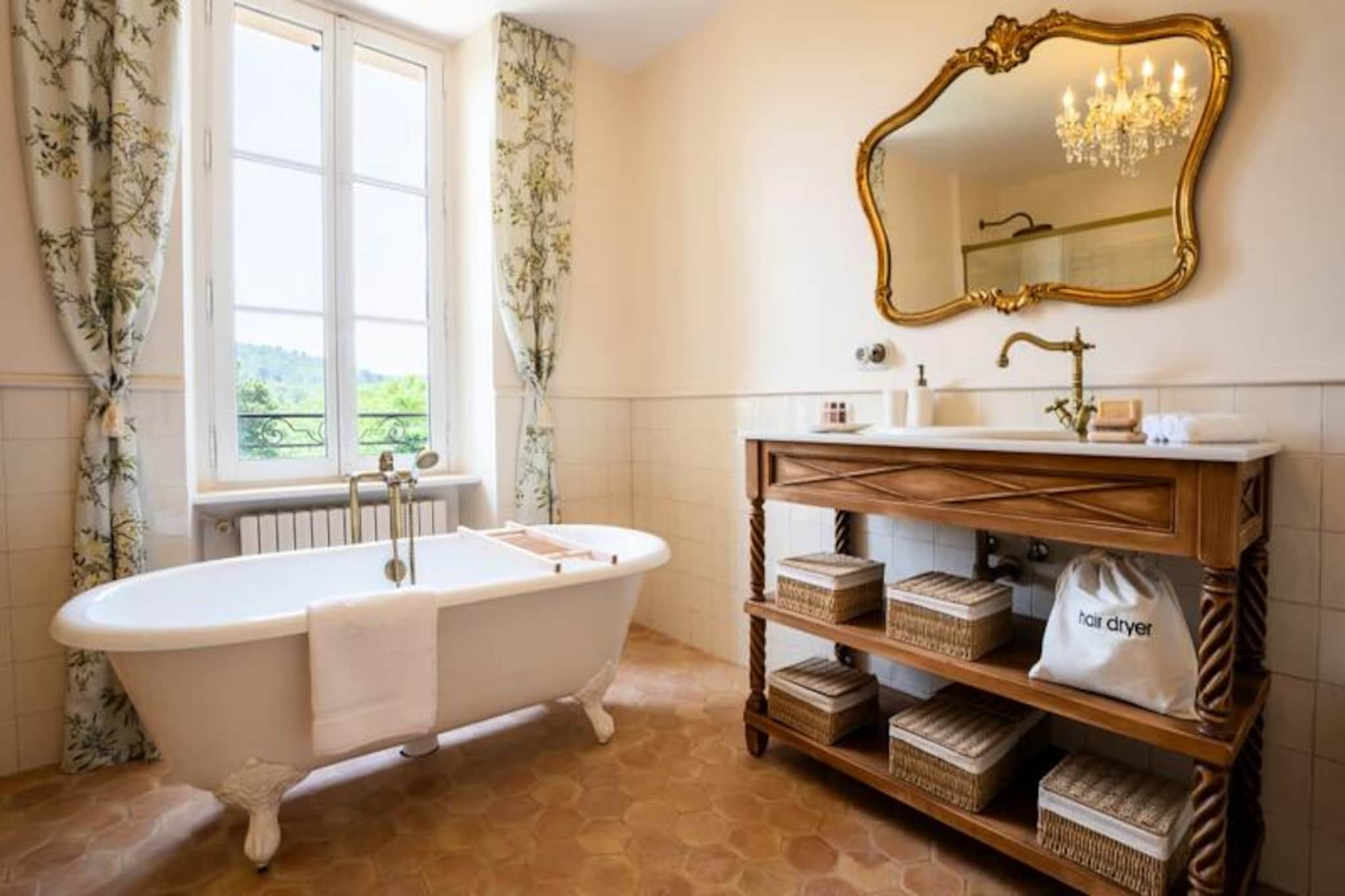 Domaine De La Rose Comtesse – L’art Du Luxe Intimiste En Provence-Untagged