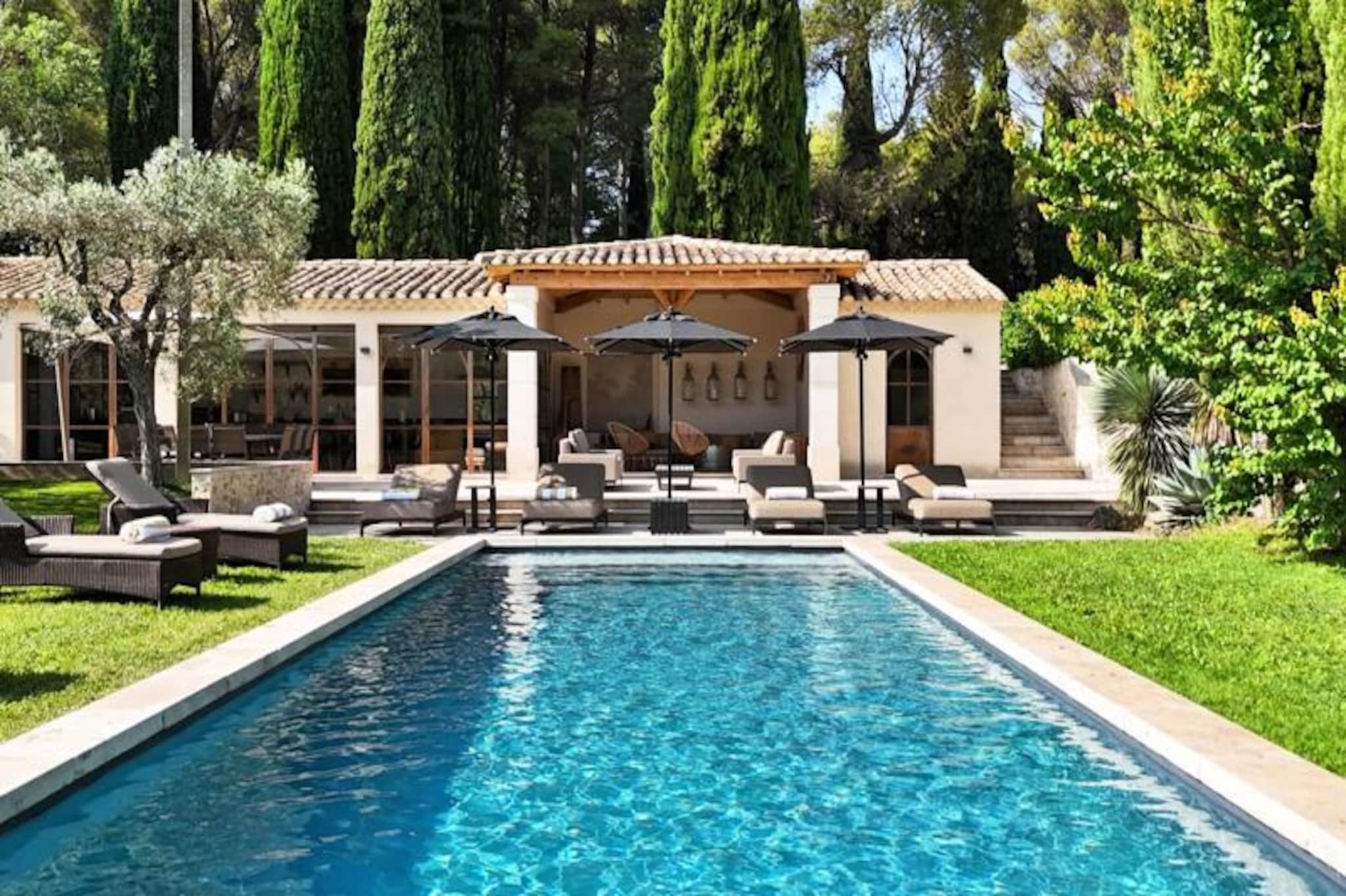 Domaine De La Rose Comtesse – L’art Du Luxe Intimiste En Provence-Untagged