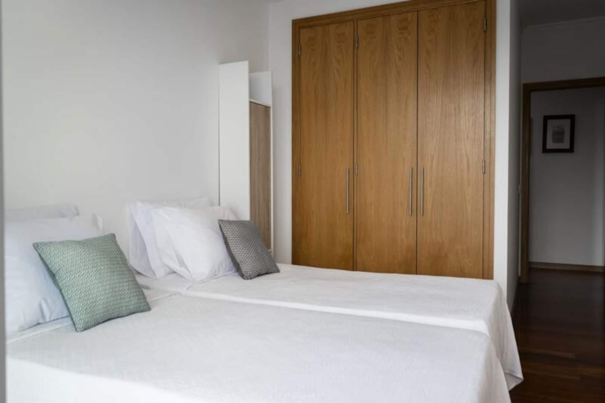 Résidence Casa Da Baía – T3 Avec Balcon Et Vue Sur La Baie-Untagged