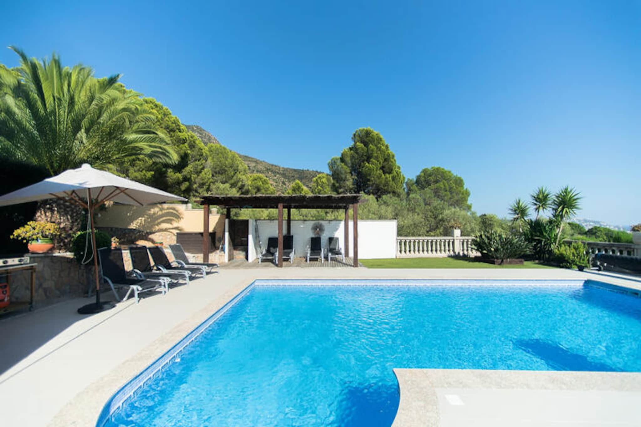 Maison à Palau Saverdera-Non tagué