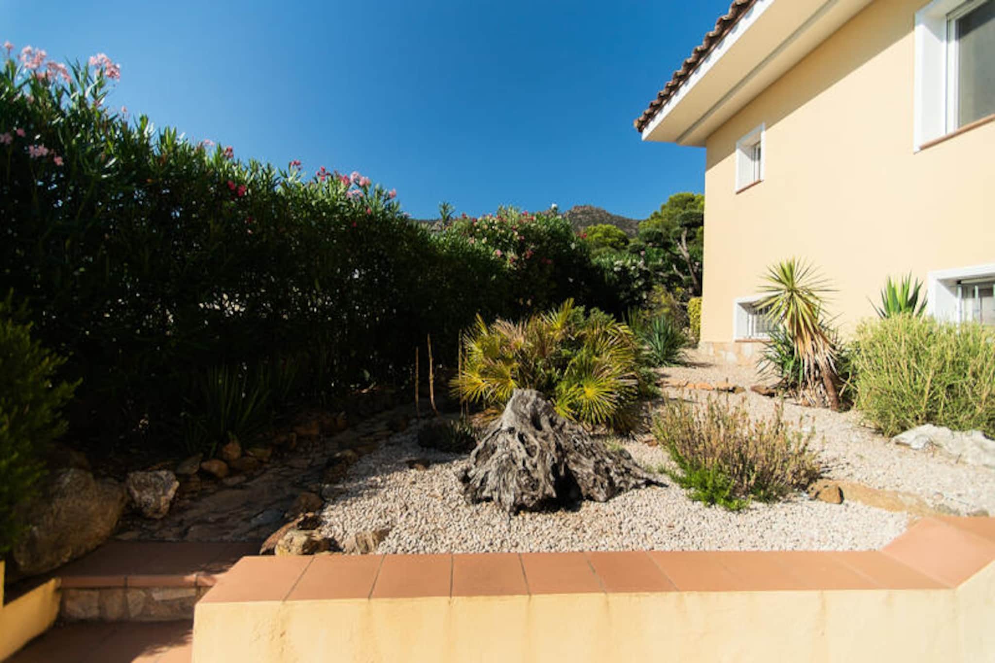 Maison à Palau Saverdera-Non tagué