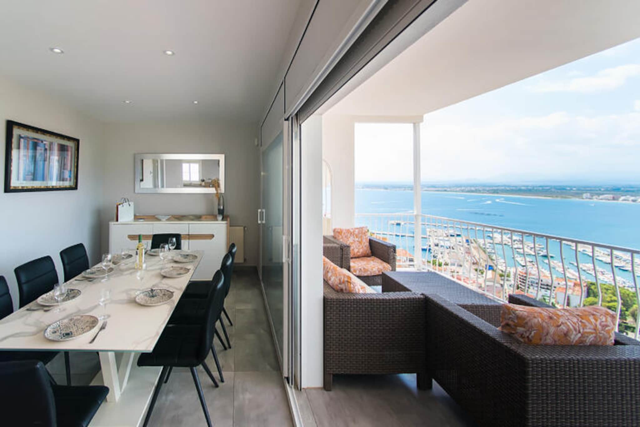 Maison à Roses-Non tagué