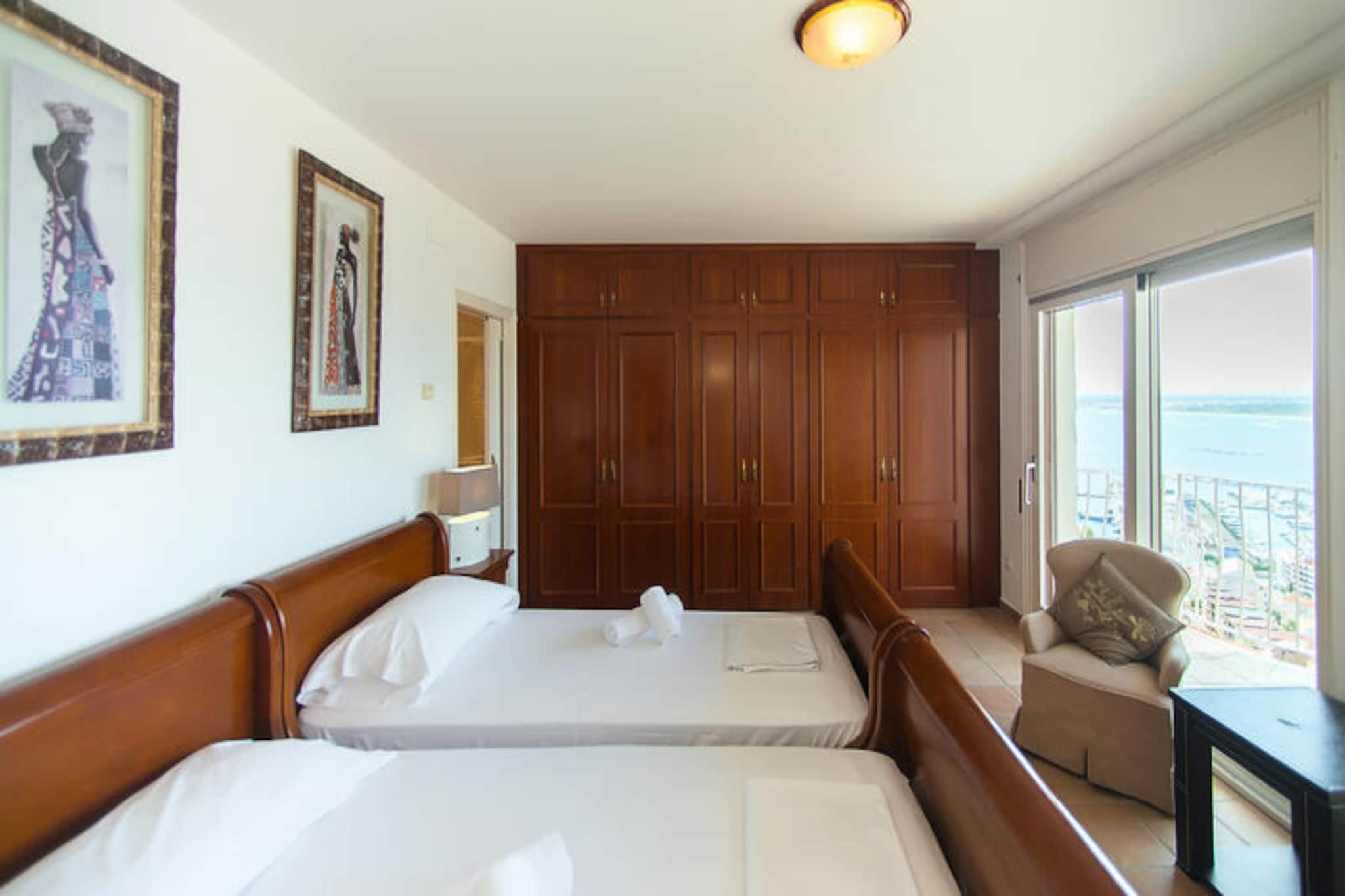 Maison à Roses-Non tagué