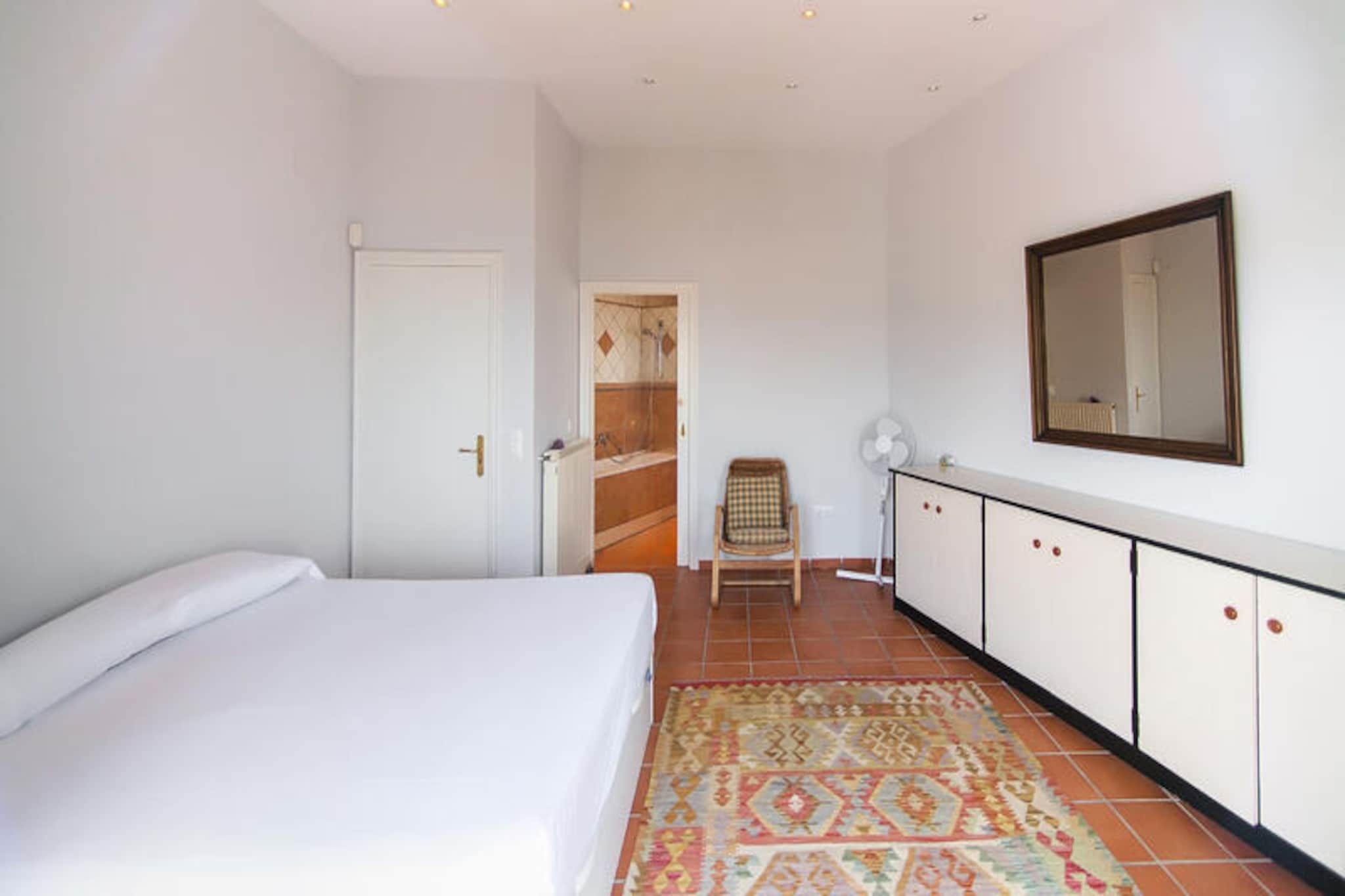 Maison à Roses-Non tagué