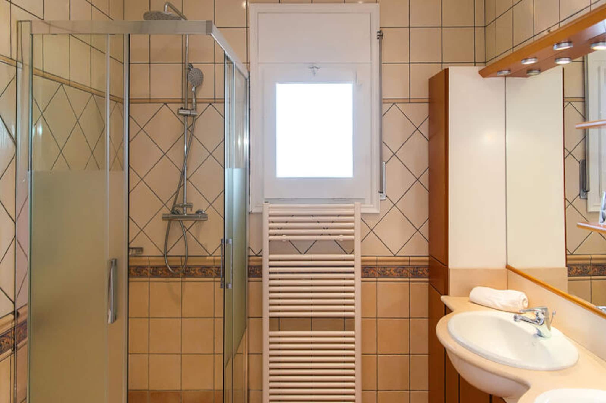 Maison à Roses-Non tagué