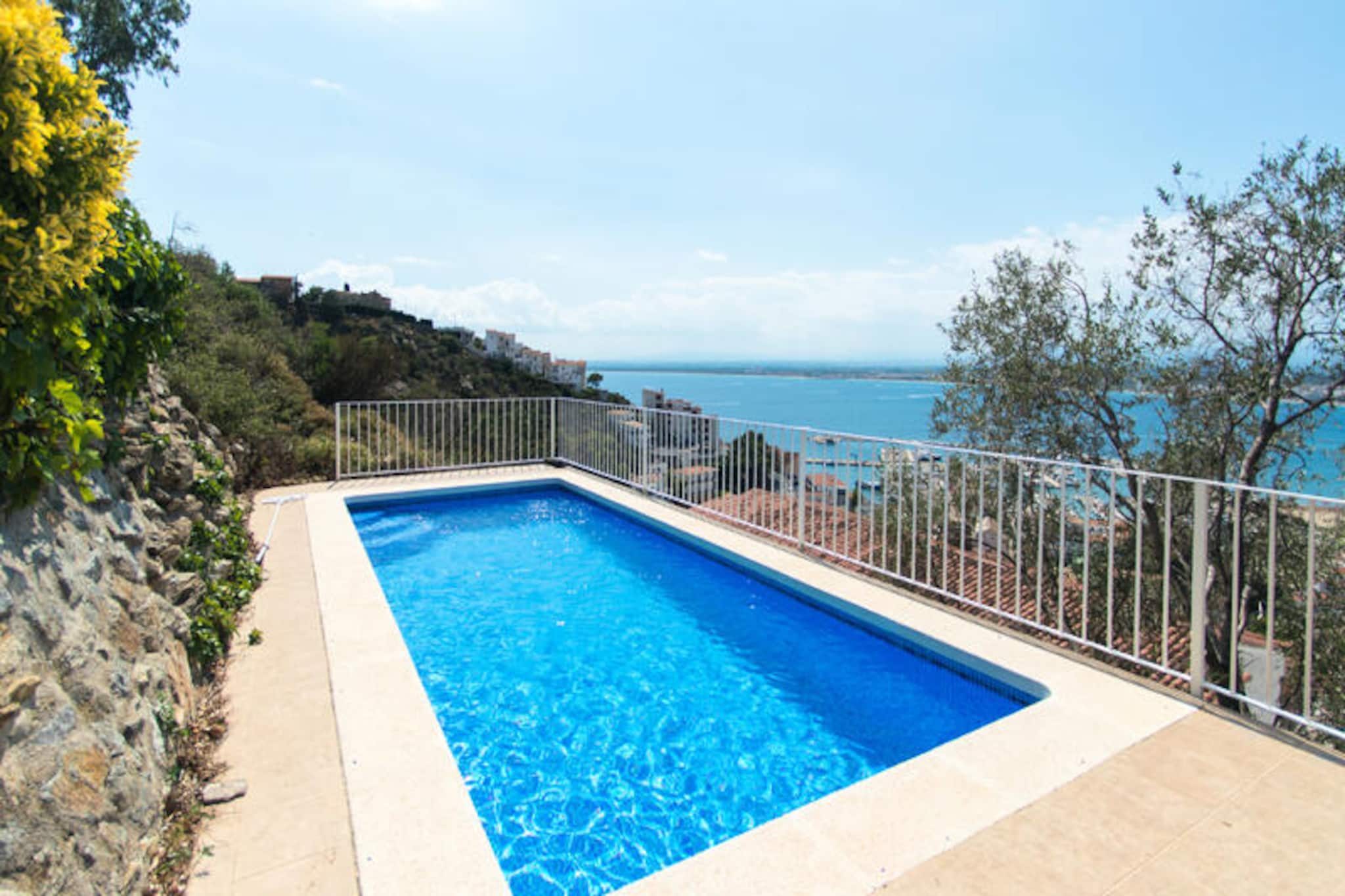 Maison à Roses-Non tagué