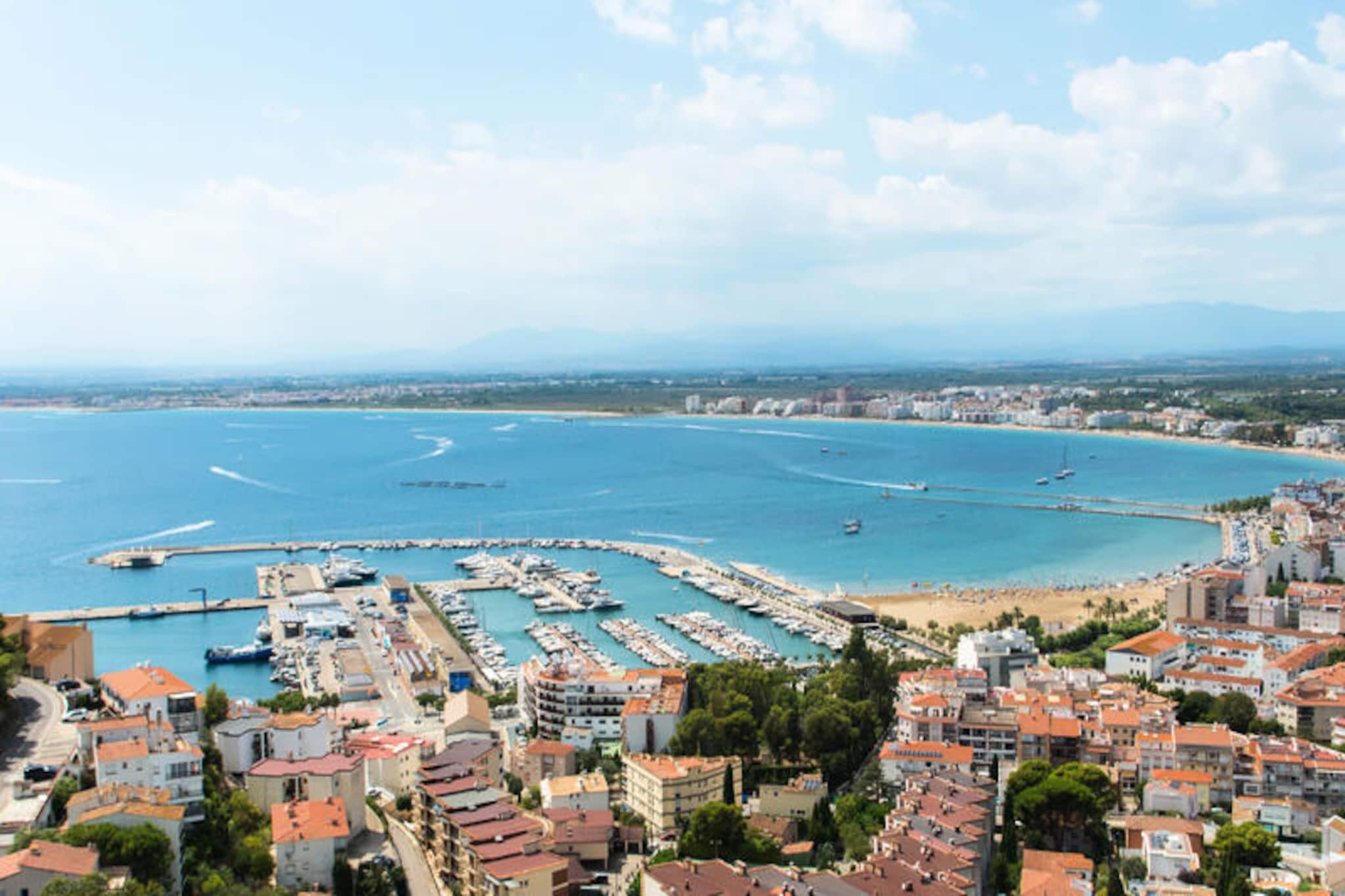 Maison à Roses-Non tagué