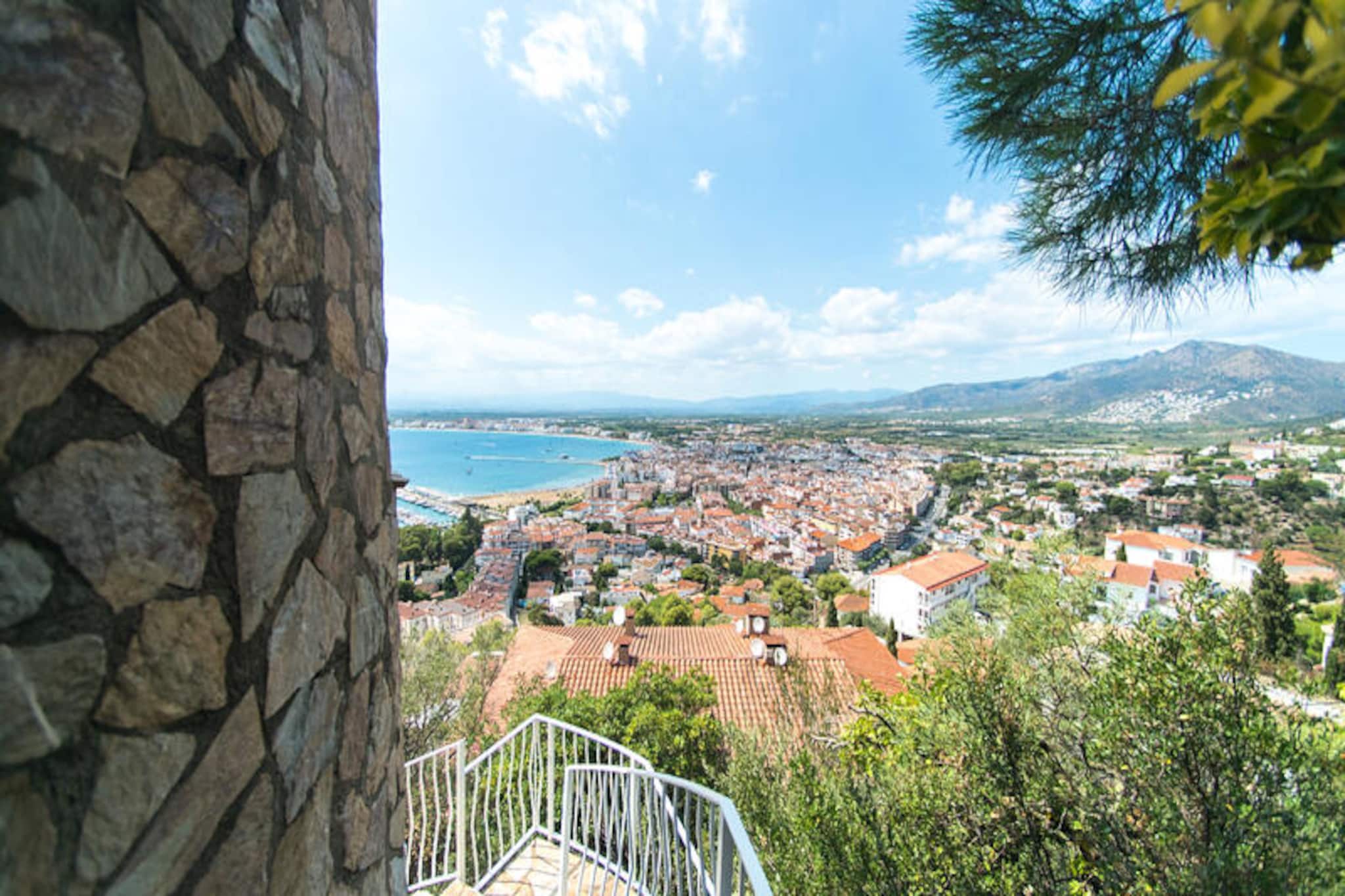 Maison à Roses-Non tagué