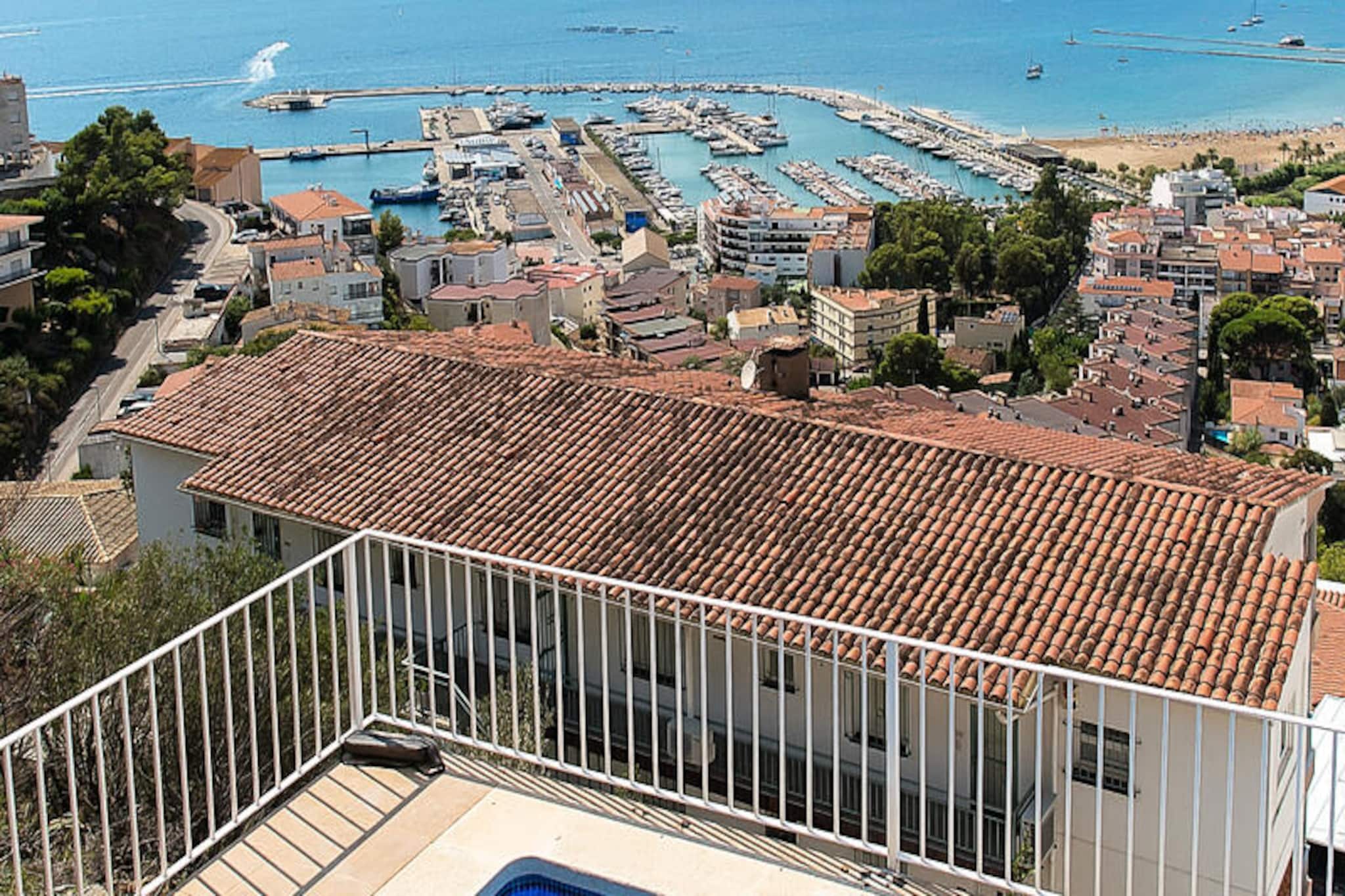 Maison à Roses-Non tagué