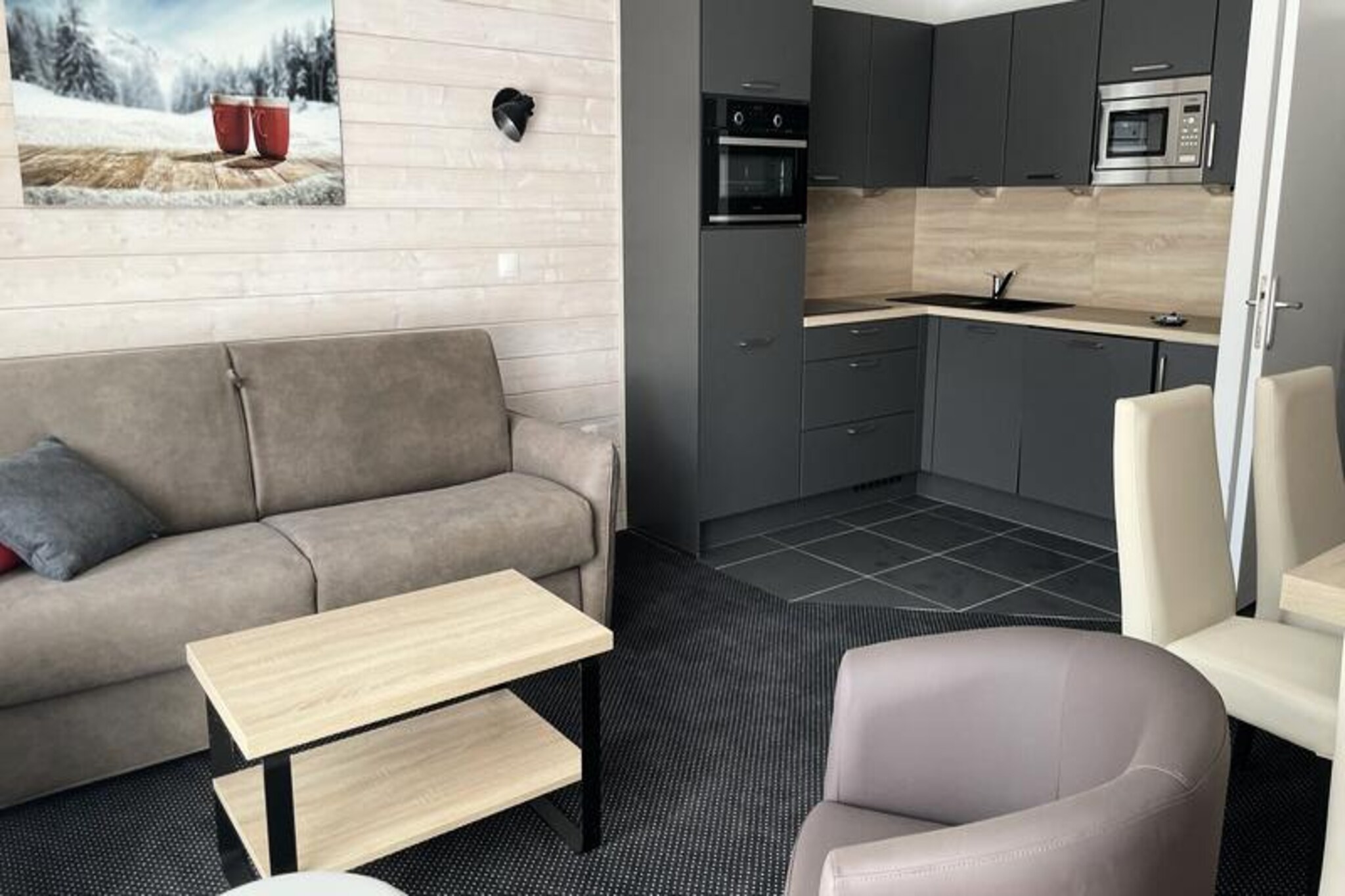 Apartment near slopes and trails in Aubisque
