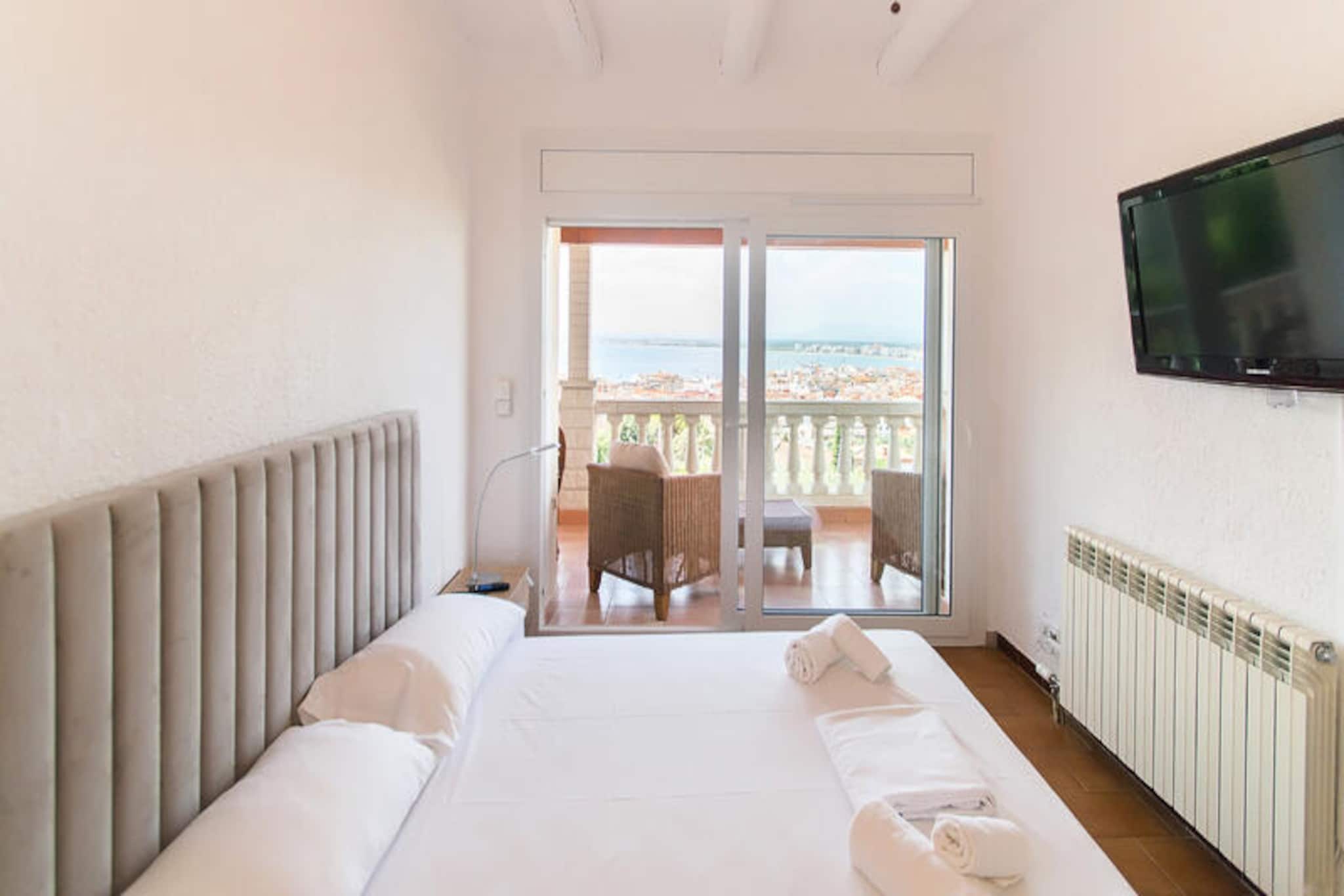 Maison à Roses-Niet-getagd