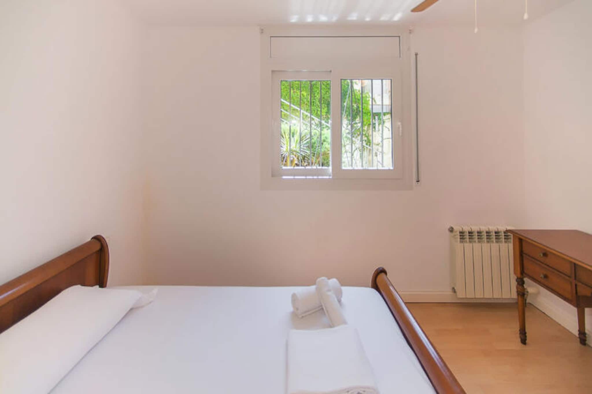 Maison à Roses-Niet-getagd