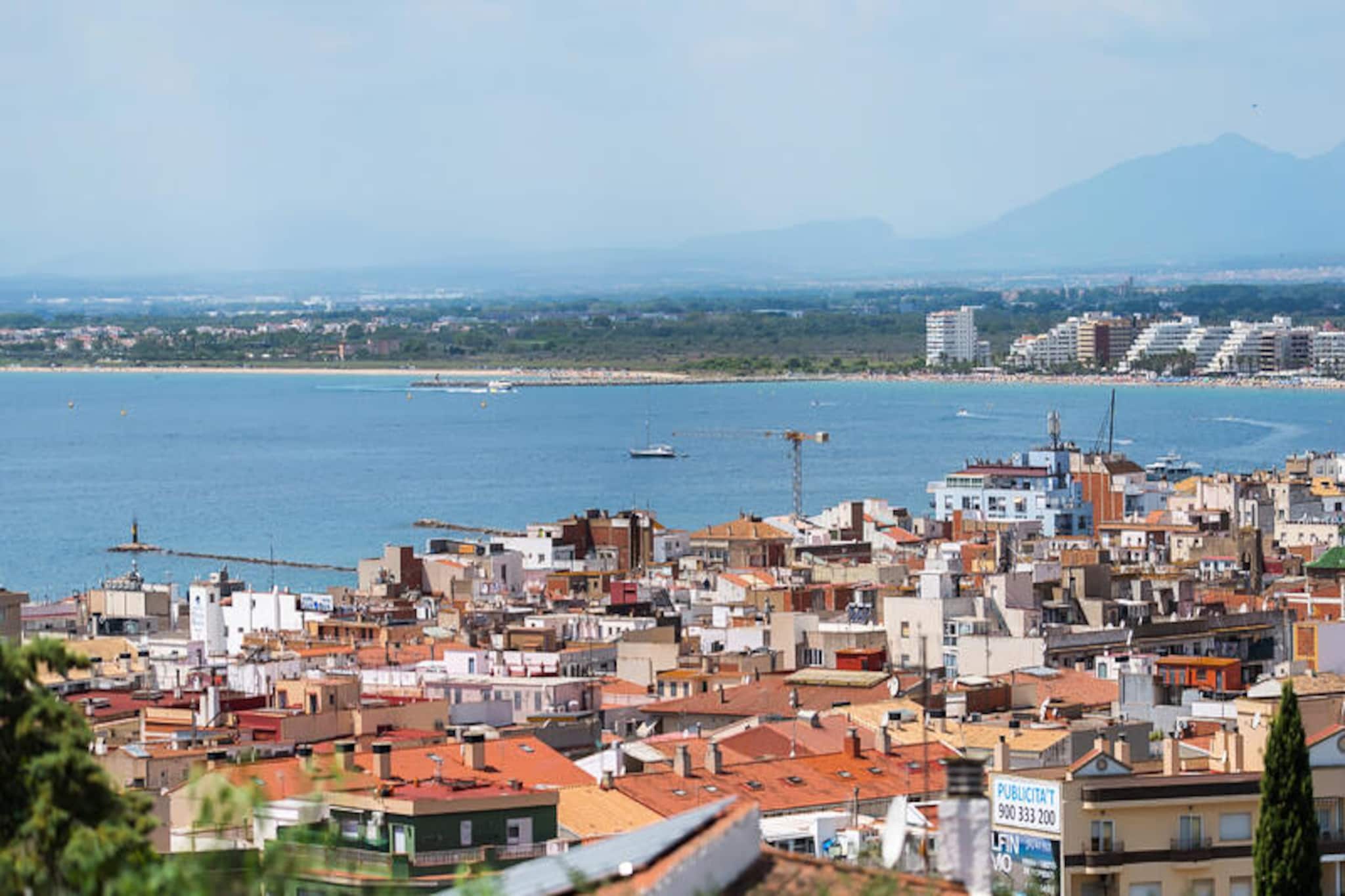 Maison à Roses-Niet-getagd