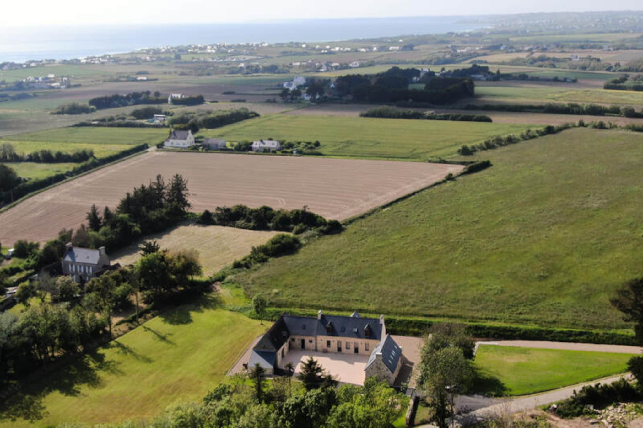 Maison à Plovan-Niet-getagd