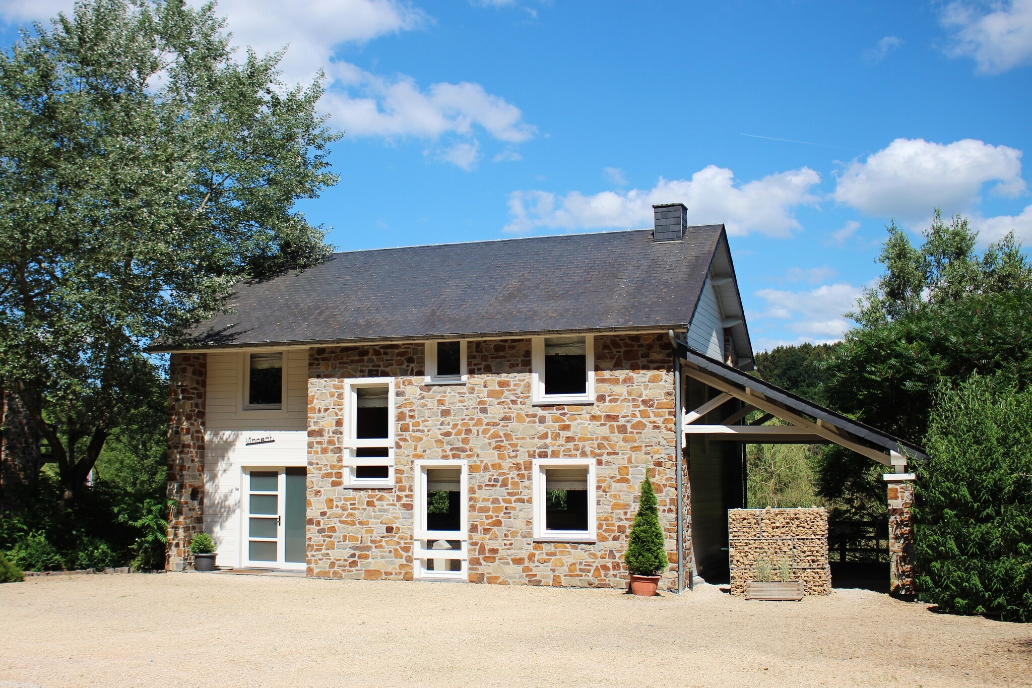 Vakantiehuis Jupille/Rendeux max. 12 personen 3 huisdieren 5 slaapkamers sauna #1