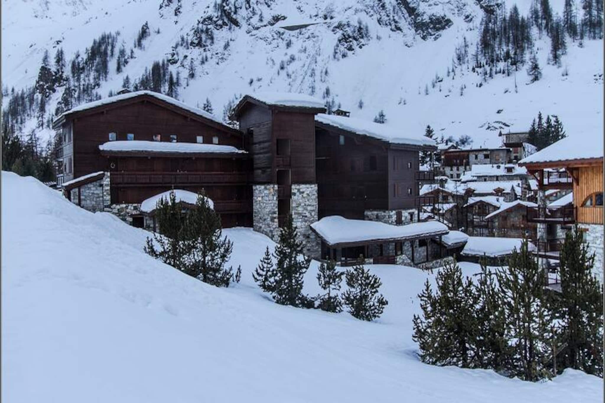Apartment in Val d'Isère near Solaise Slopes
