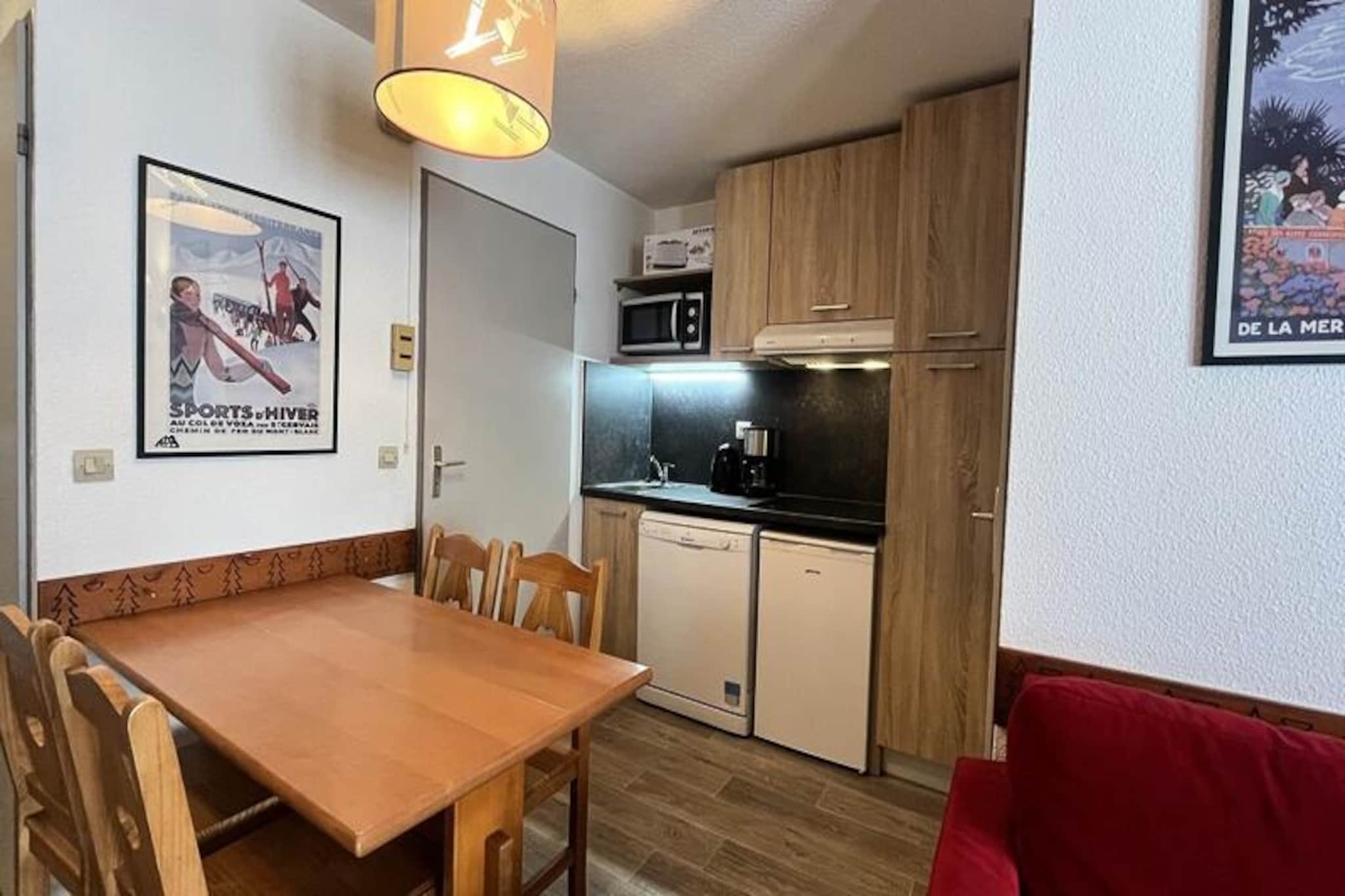 Apartment in Plagne Soleil near Ski Slopes