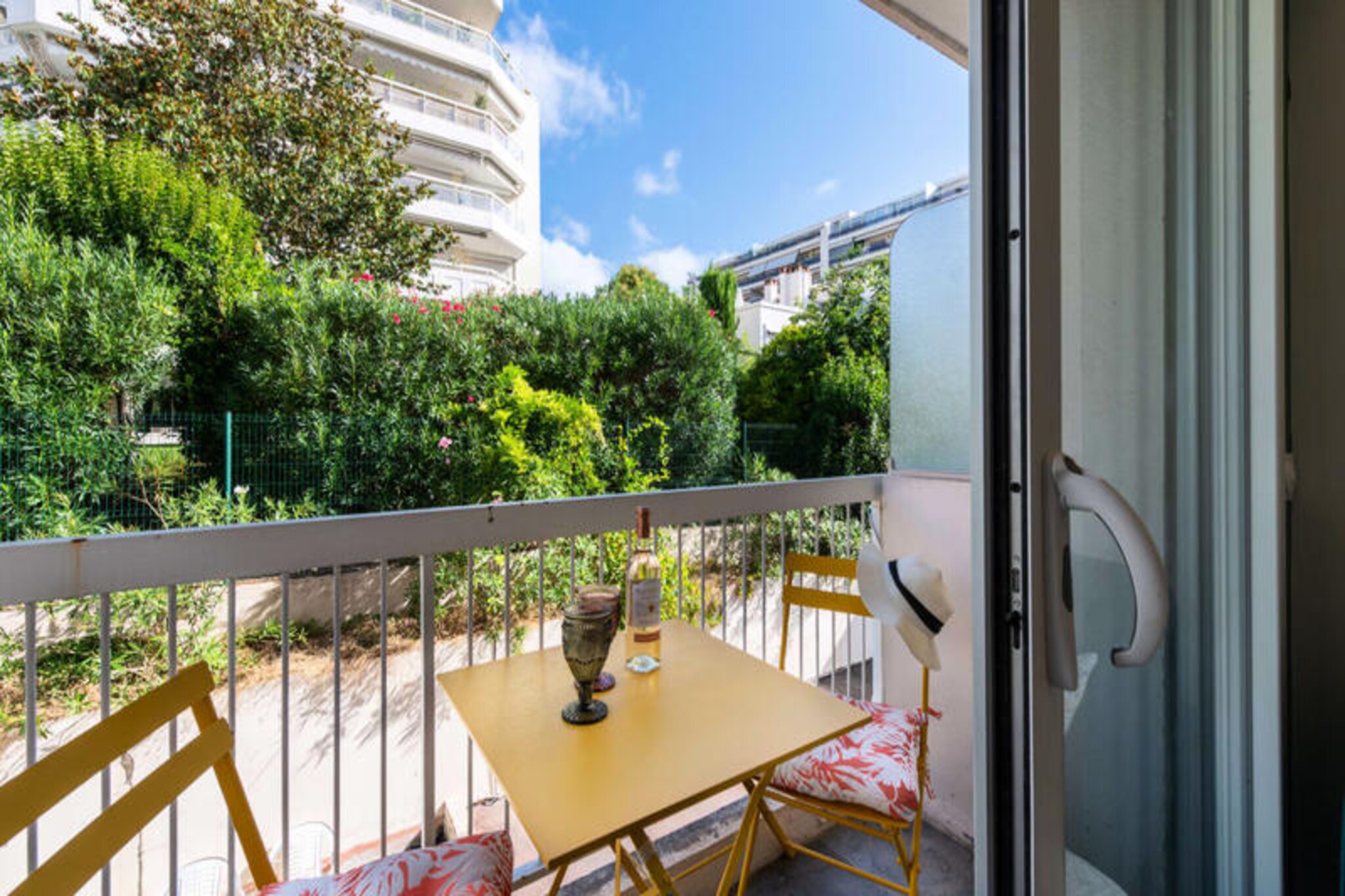 In the charming Alexandre III district of Cannes, this elegant apartment offers a serene retreat just moments from the vibrant pulse of the city. Imagine waking up to the gentle Mediterranean breeze, stepping onto one of two private balconies to enjoy the morning sun or the golden hues of twilight. Whether you're here to explore the glamour of Cannes or simply unwind, this pied-à-terre is your gateway to both relaxation and adventure. \n\nThoughtfully designed, the apartment combines modern comfort with timeless elegance. The bright living room invites you to relax with its cozy sofa and television, while the open-plan kitchen is perfect for preparing meals to savor on the balcony. The bedroom, featuring a comfortable double bed, leads to a stylish shower room and a second balcony, ideal for soaking up the evening ambiance. Reversible air conditioning ensures year-round comfort, and WiFi keeps you connected throughout your stay. \n\nStep outside and discover the best of Cannes at your doorstep. Gazagnaire Beach, with its calm waters and family-friendly atmosphere, is just an 8-minute walk away. The iconic Boulevard de la Croisette, lined with luxury boutiques and private beaches, is a short stroll or drive. Explore Port Canto, Rue d'Antibes, or the Palais des Festivals et Congrès, all within minutes of the residence. For a taste of local culture, visit Marché Forville or take a ferry to the tranquil Lérins Islands. \n\nThis apartment is more than a place to stay; it’s an invitation to experience the essence of Cannes. From its prime location to its harmonious interiors, it offers the perfect blend of convenience and charm for an unforgettable holiday.