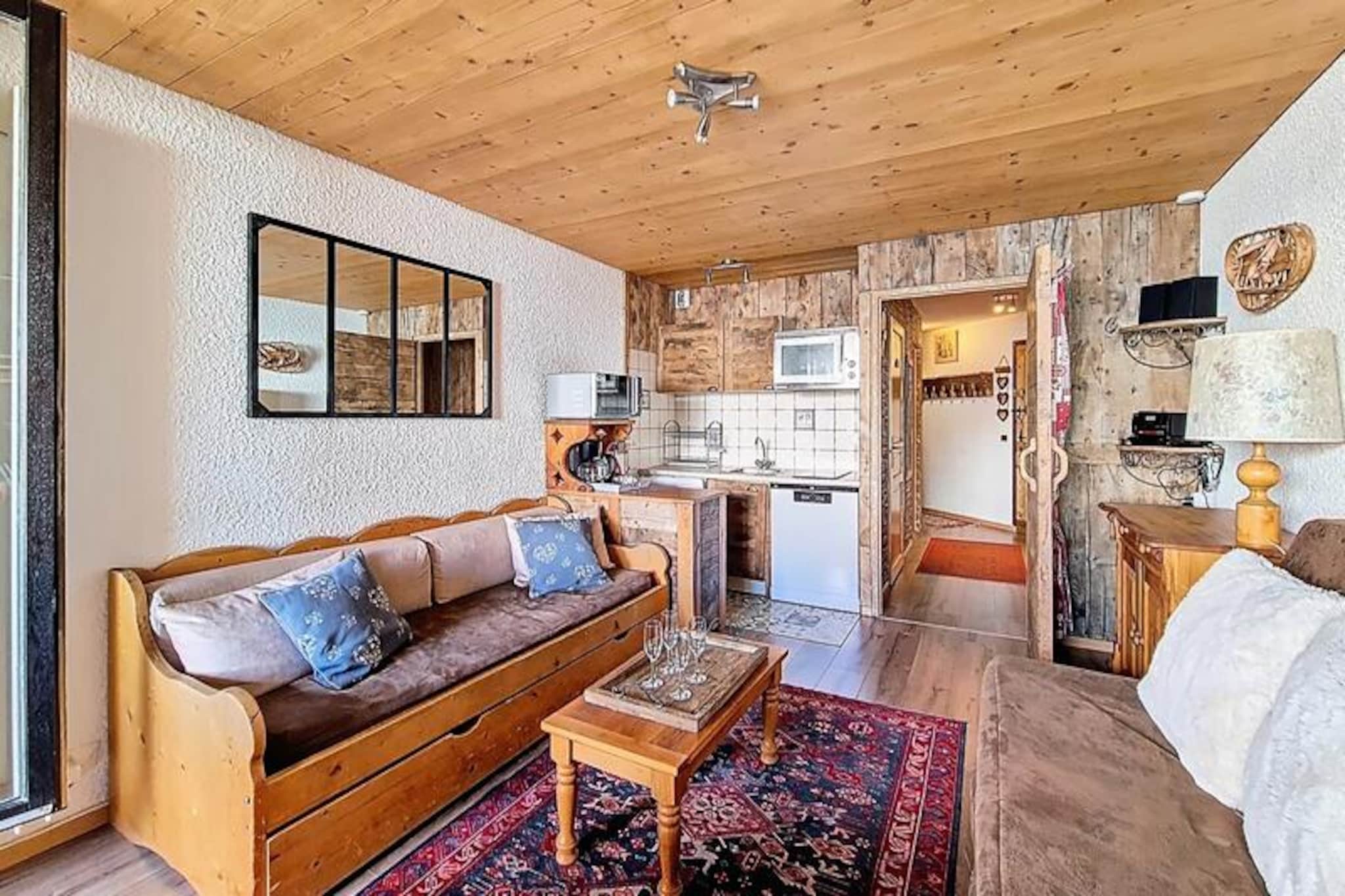 Apartment in Péclet with Ski Slope Access